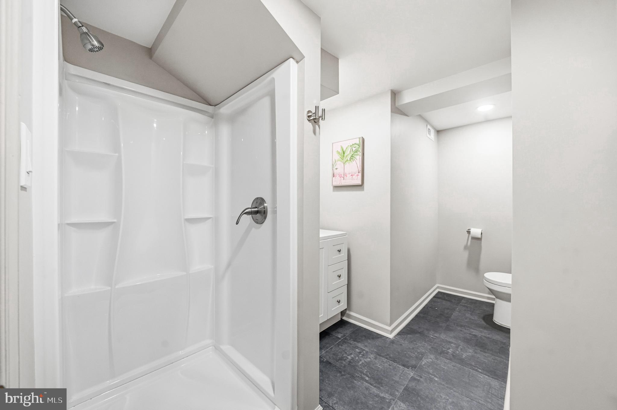 VALLEY FORGE MTN - Residential