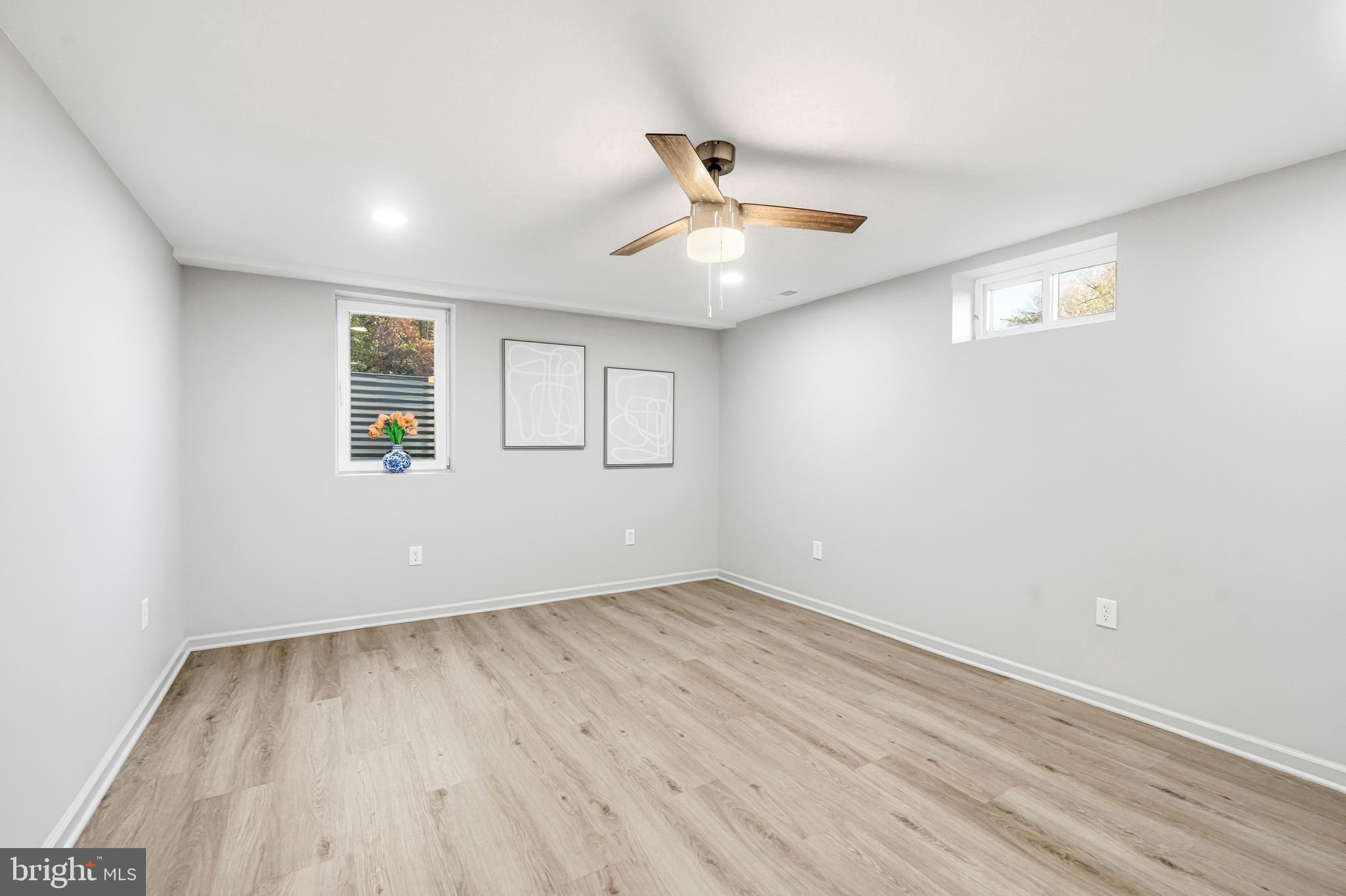 VALLEY FORGE MTN - Residential