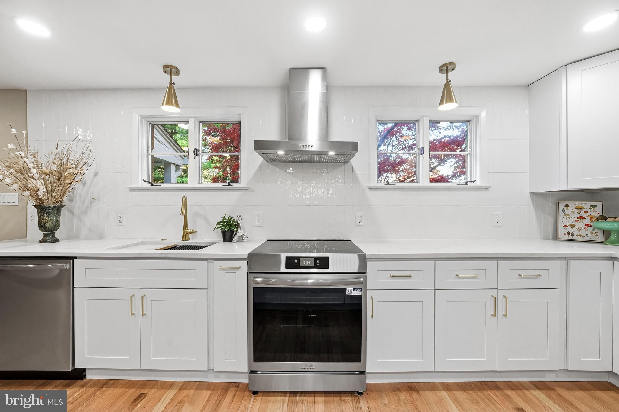 VALLEY FORGE MTN - Residential