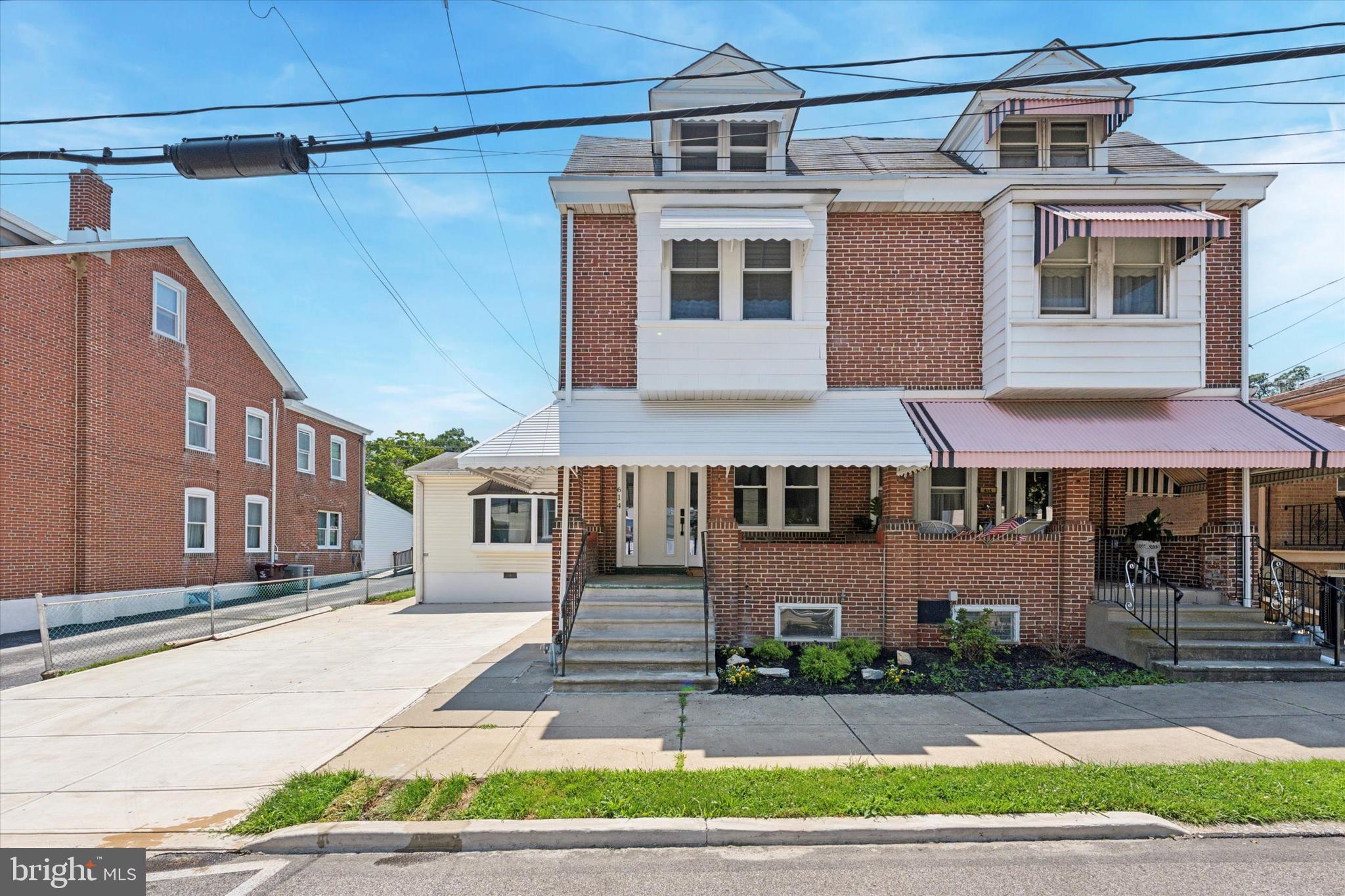 614 FORD STREET