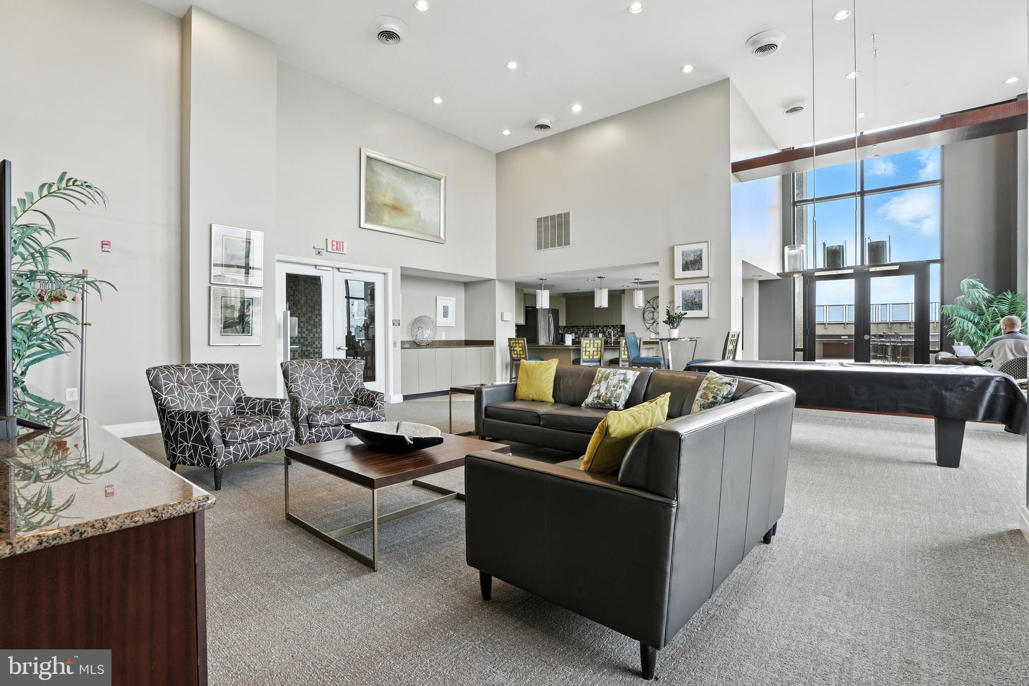 2451 MIDTOWN AVENUE 1108