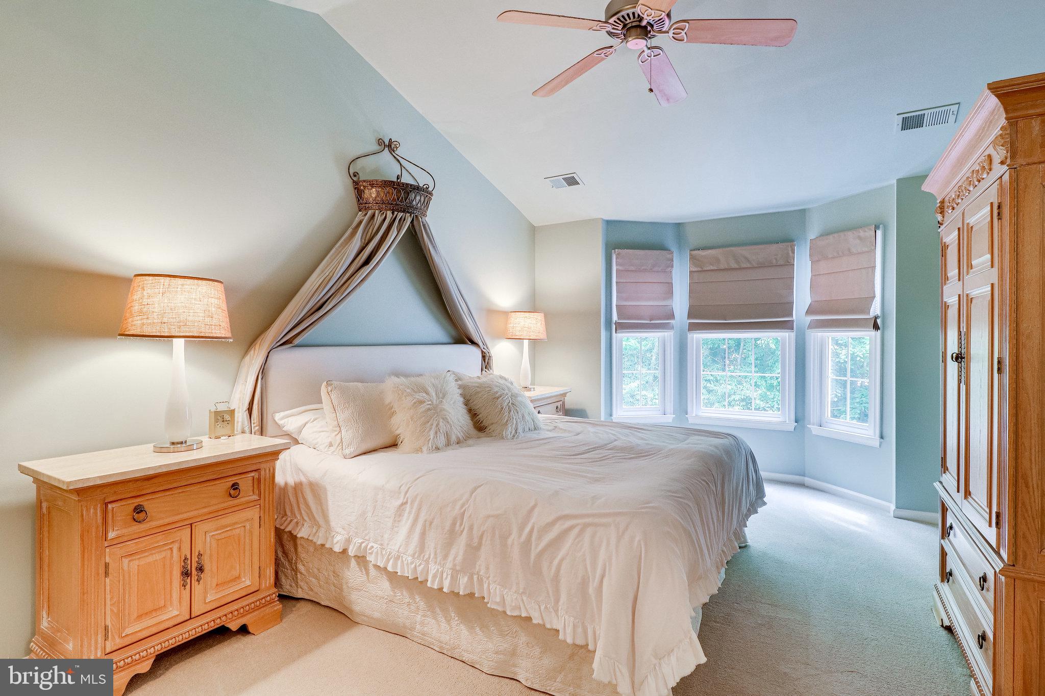 BARRINGTON - Residential