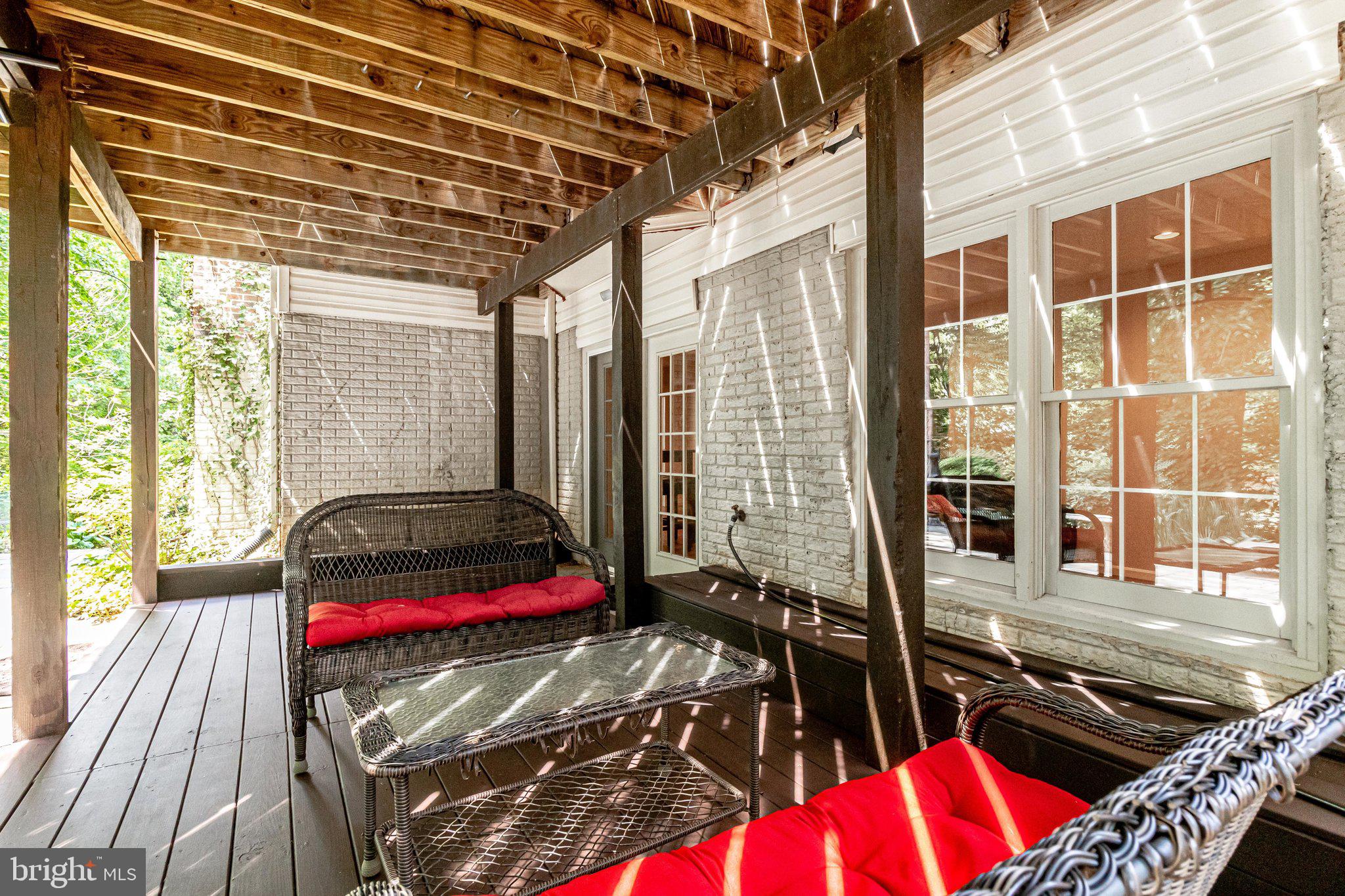 BARRINGTON - Residential