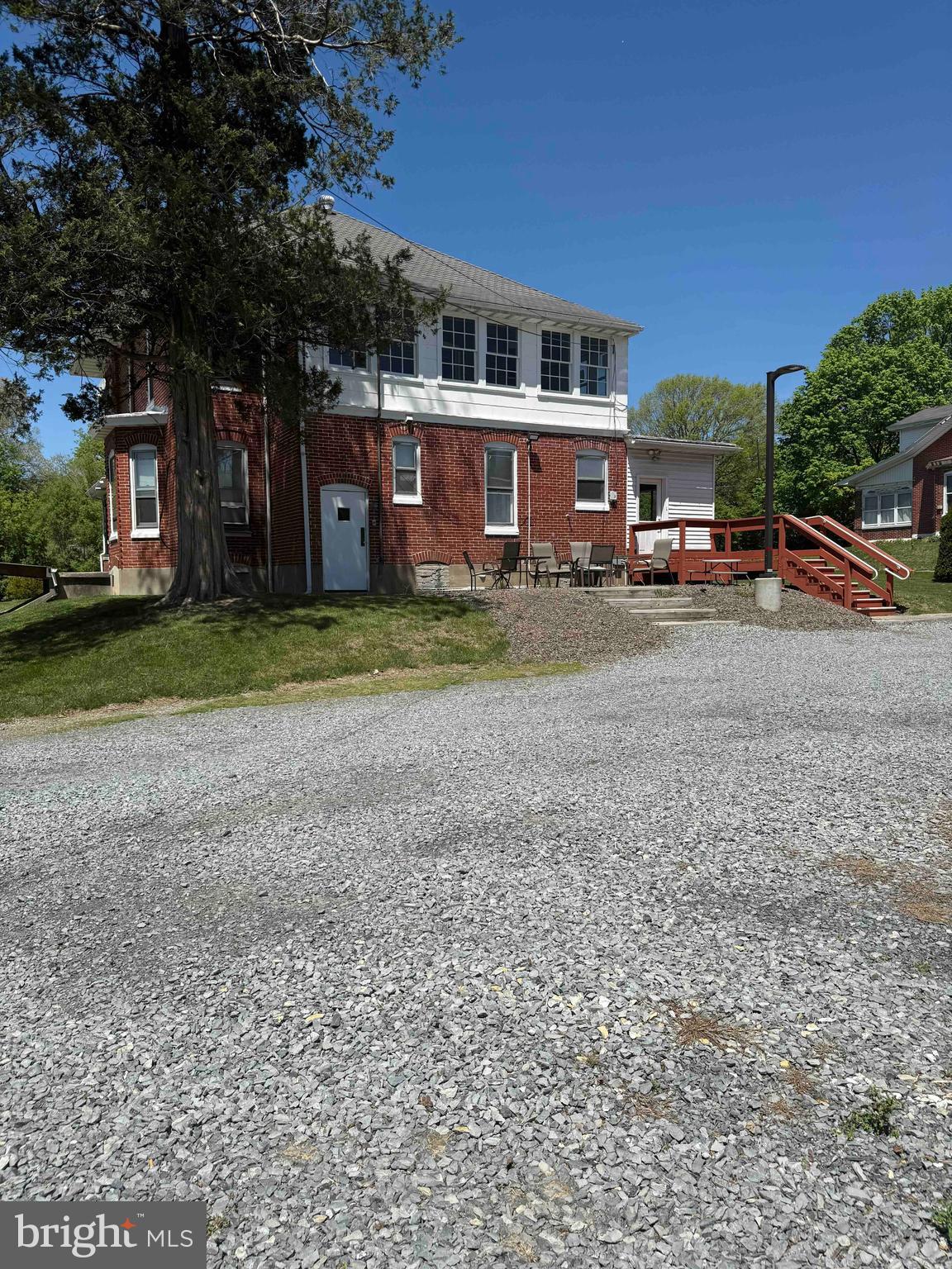 15250 KUTZTOWN ROAD