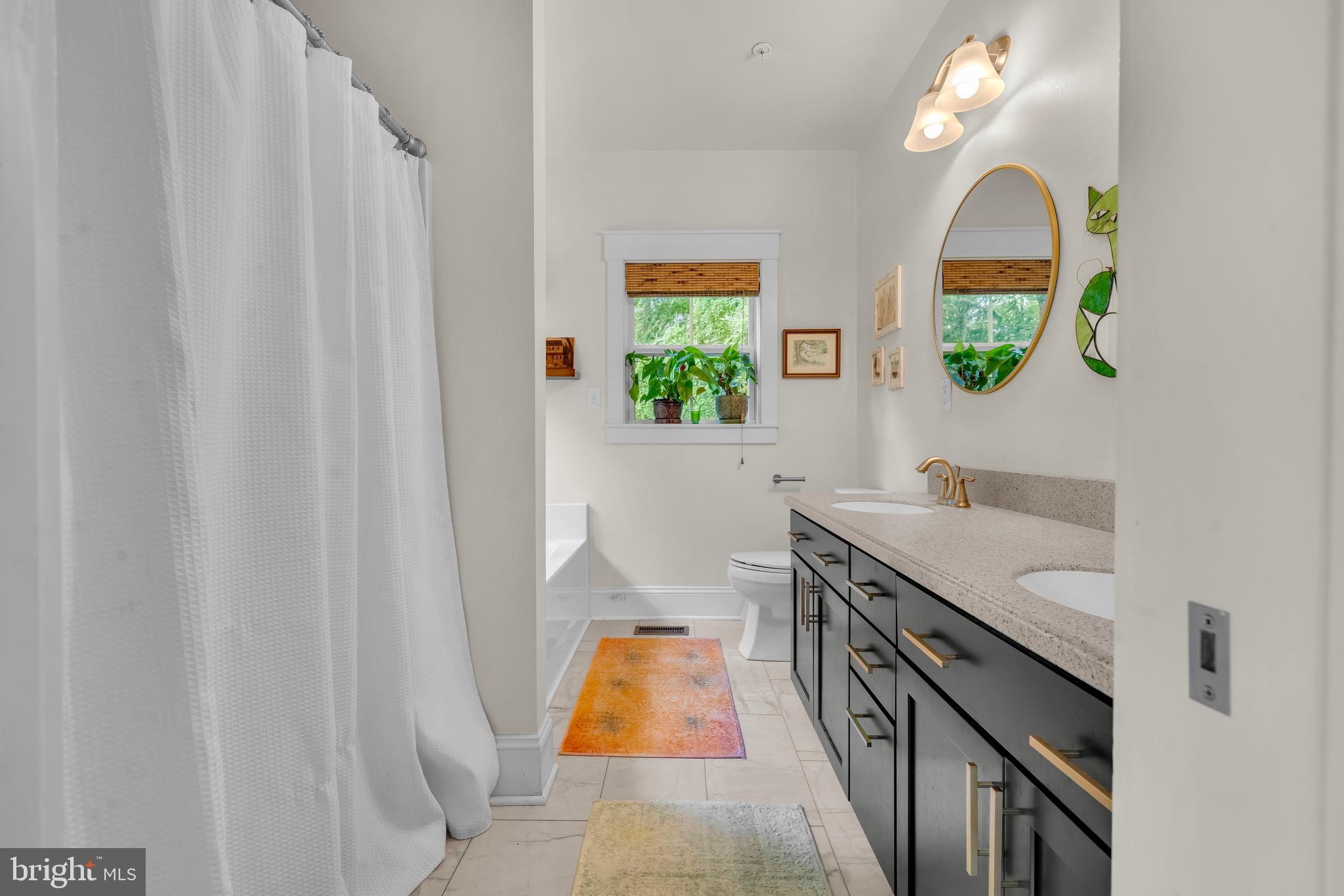 CRUMPTON - Residential