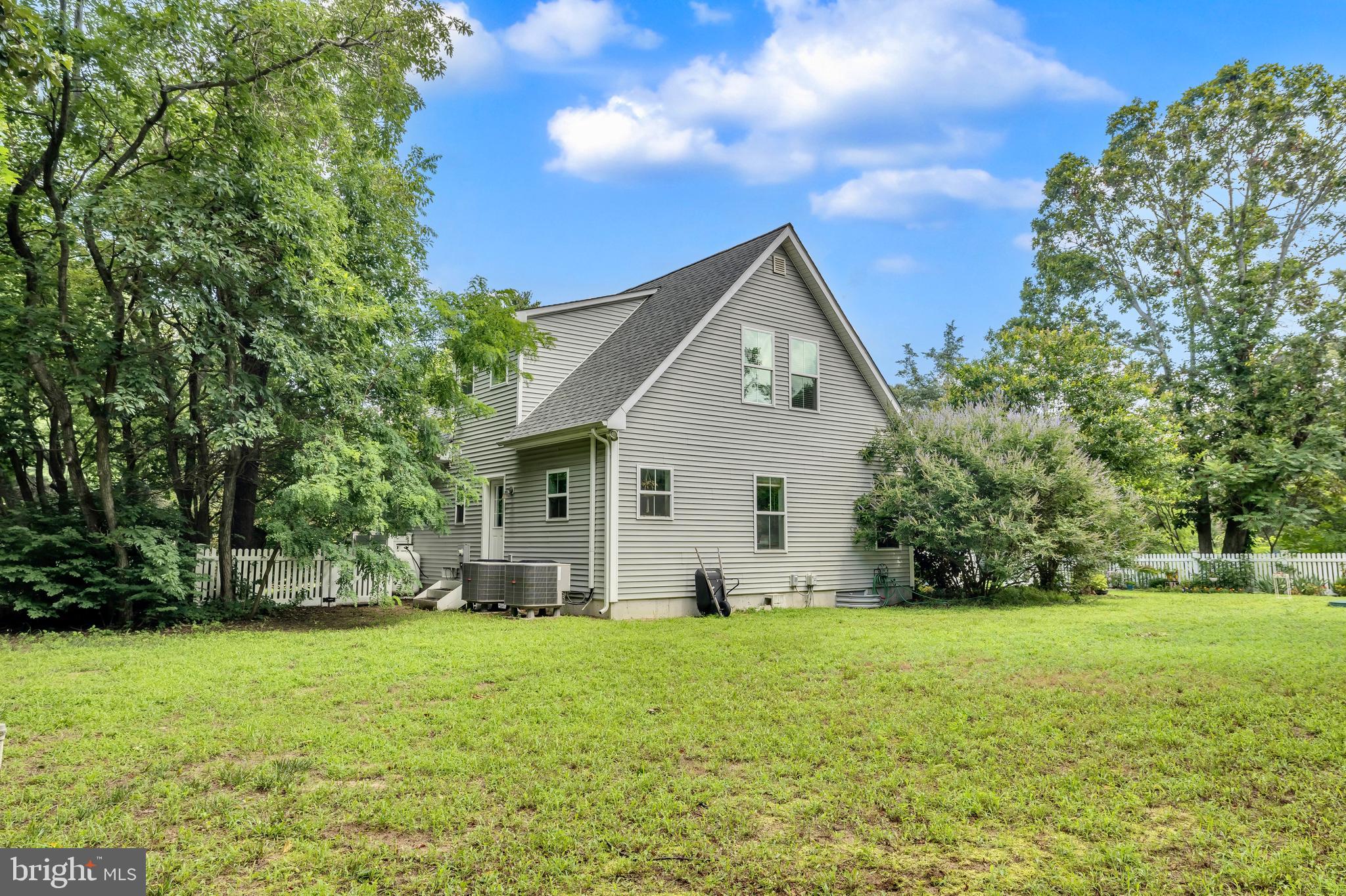 CRUMPTON - Residential