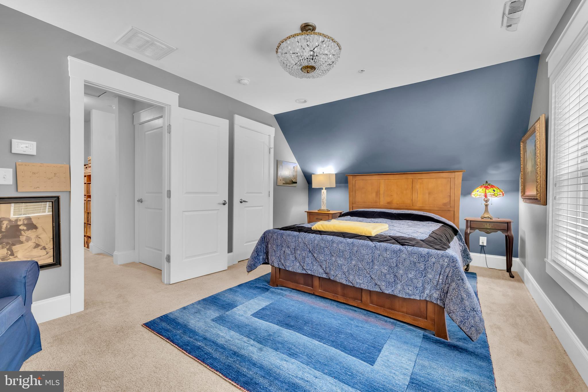 CRUMPTON - Residential