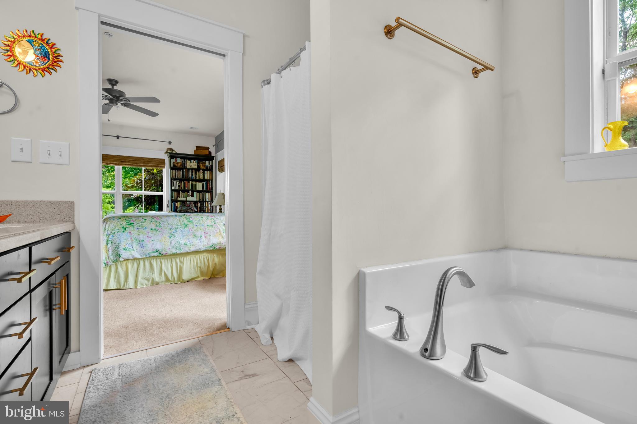 CRUMPTON - Residential