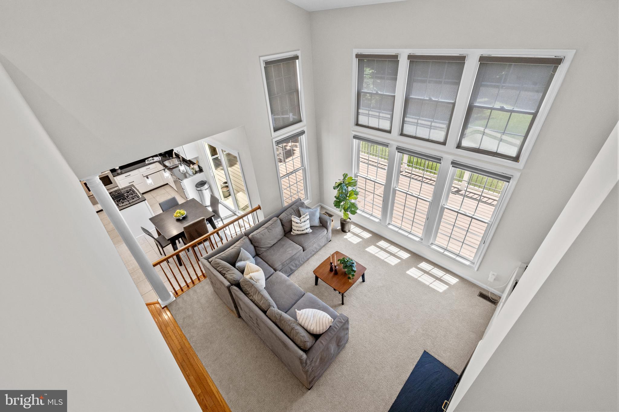 MONROE MANOR - Residential