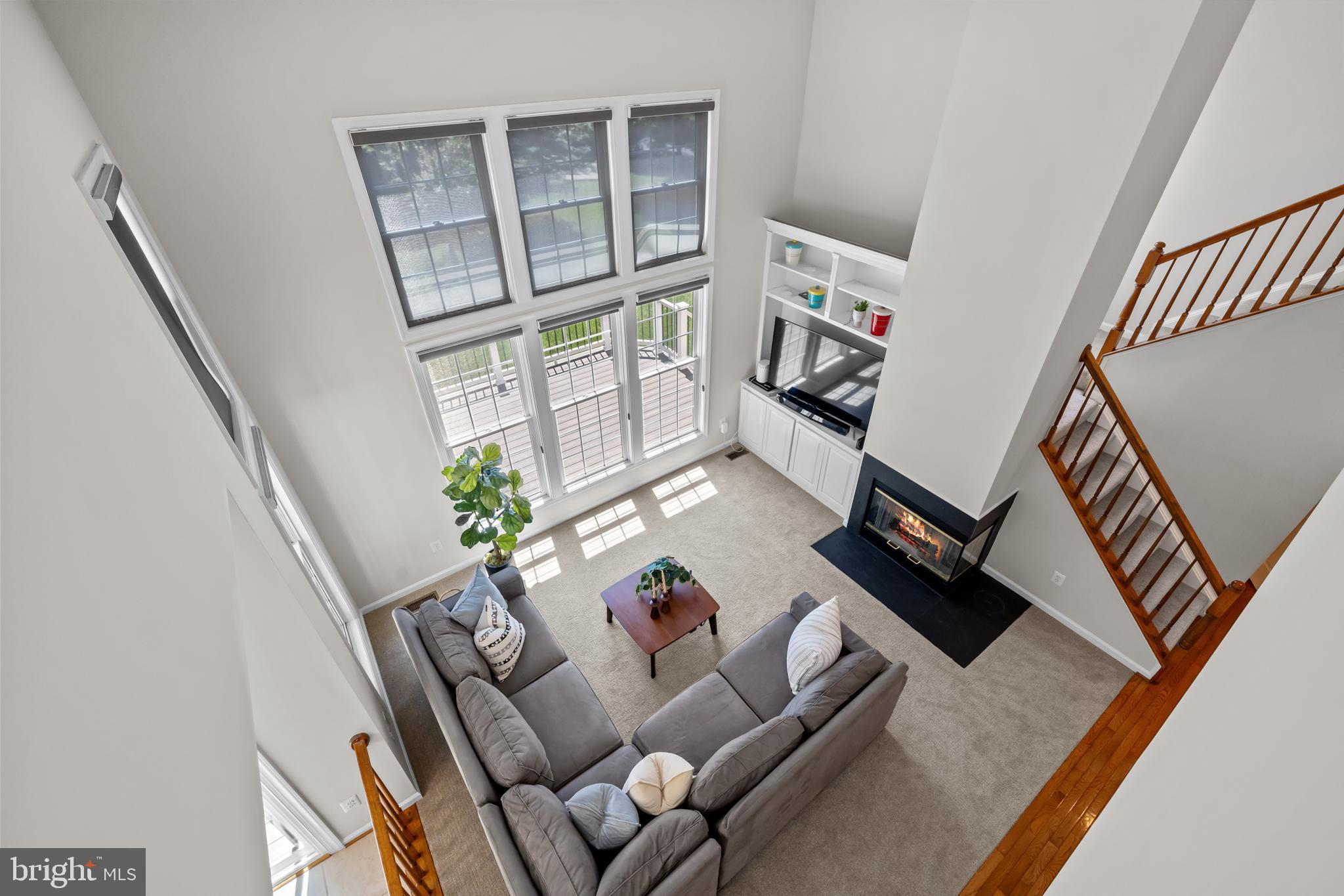 MONROE MANOR - Residential
