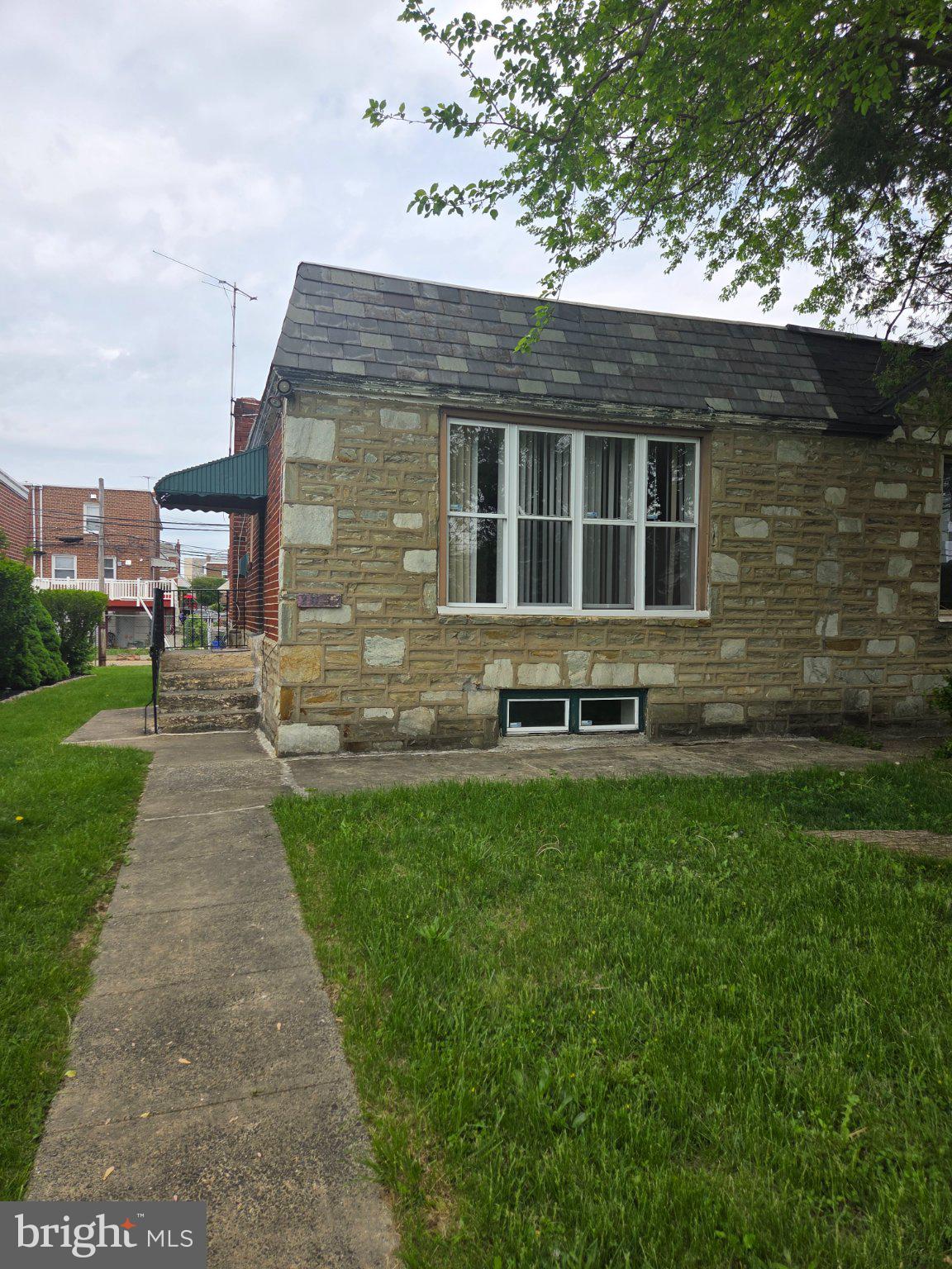 RHAWNHURST - Residential