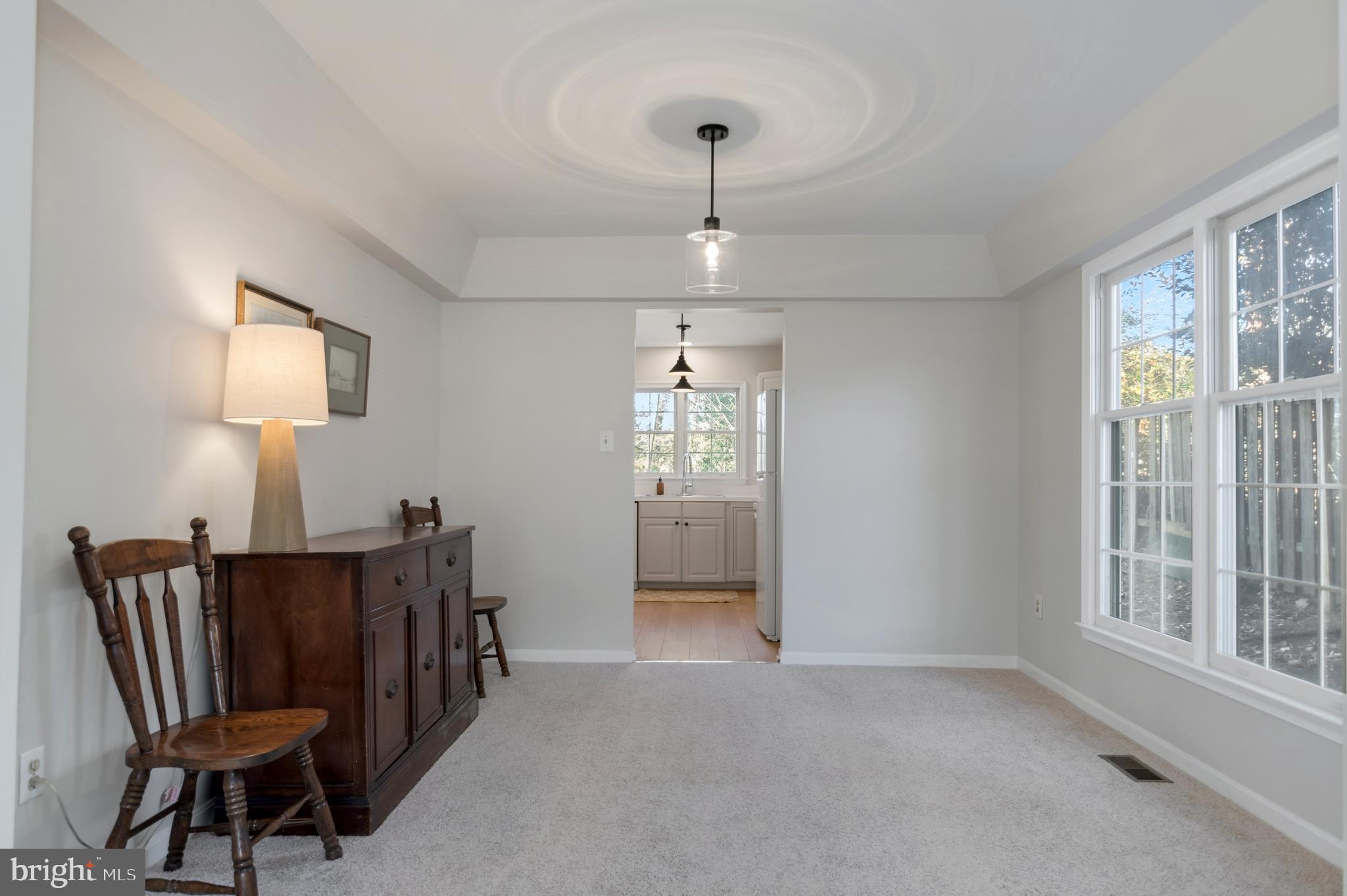 FAIRFAX HEIGHTS - Residential