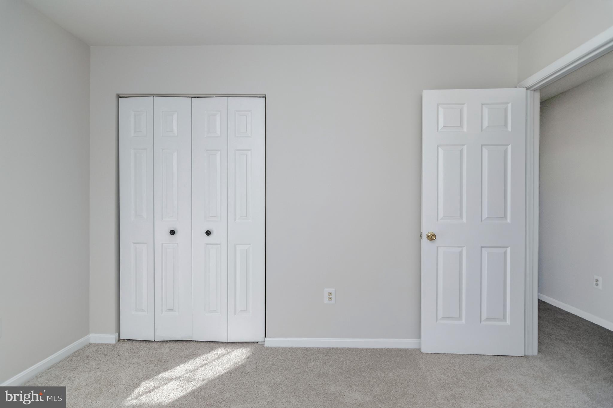 FAIRFAX HEIGHTS - Residential