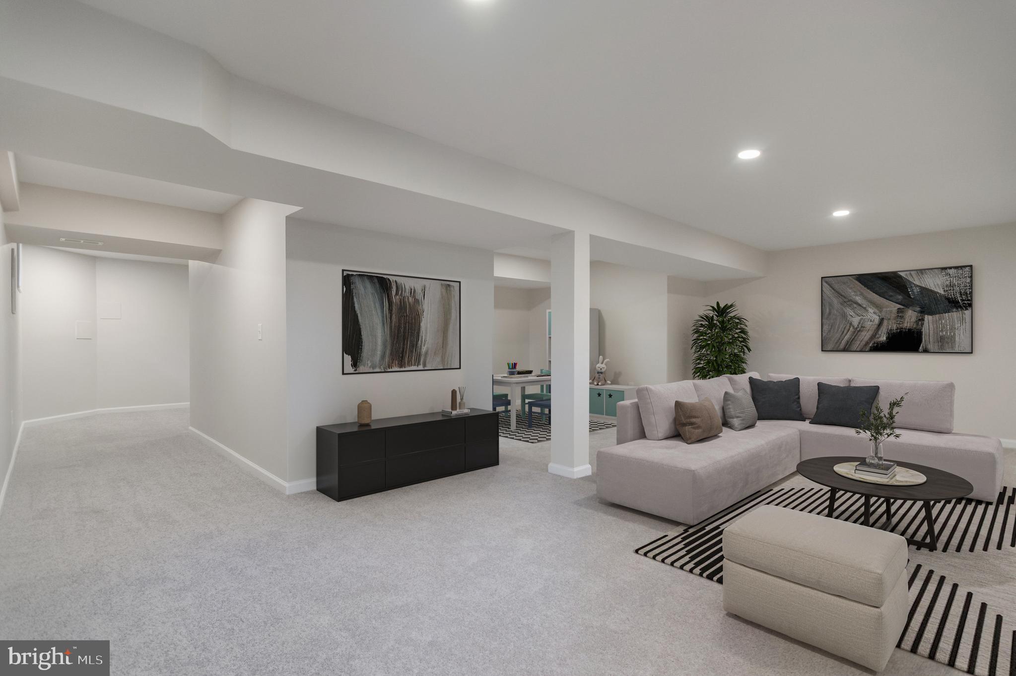 FAIRFAX HEIGHTS - Residential