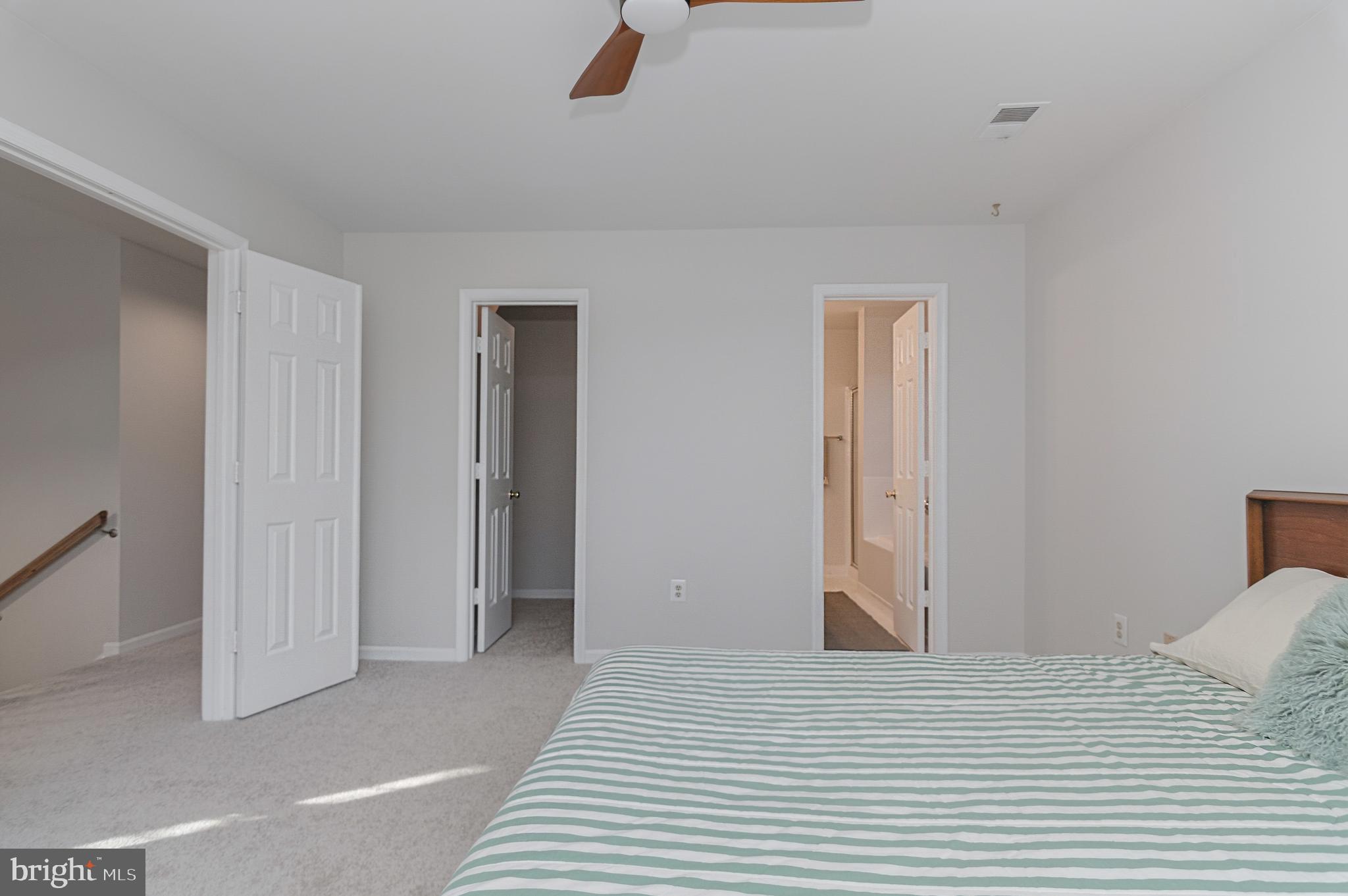 FAIRFAX HEIGHTS - Residential