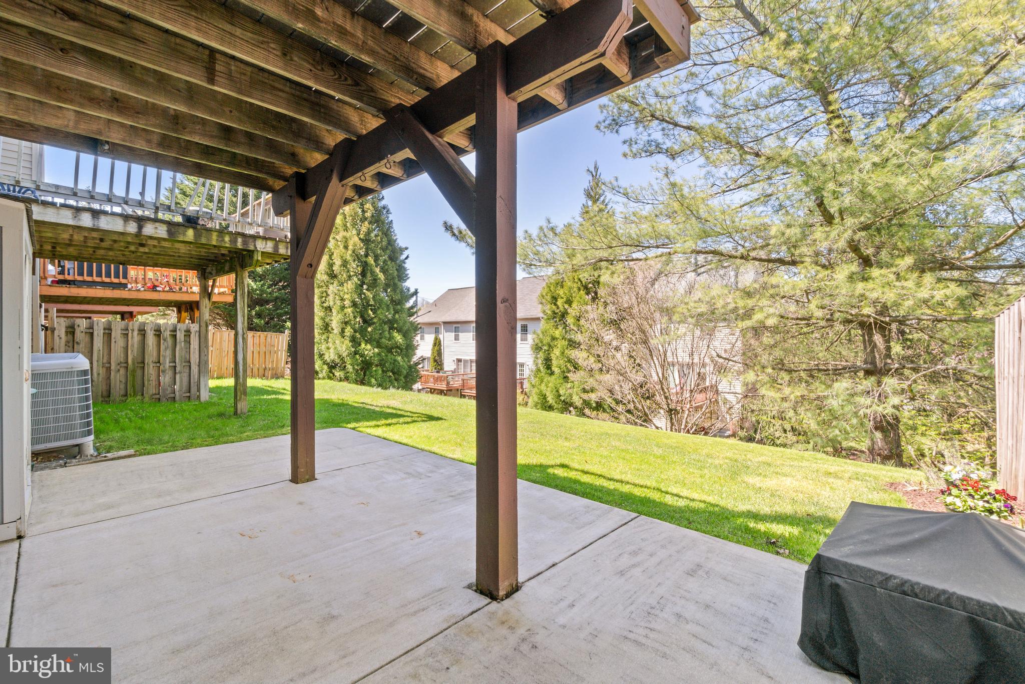 CROMWELL STATION - Residential