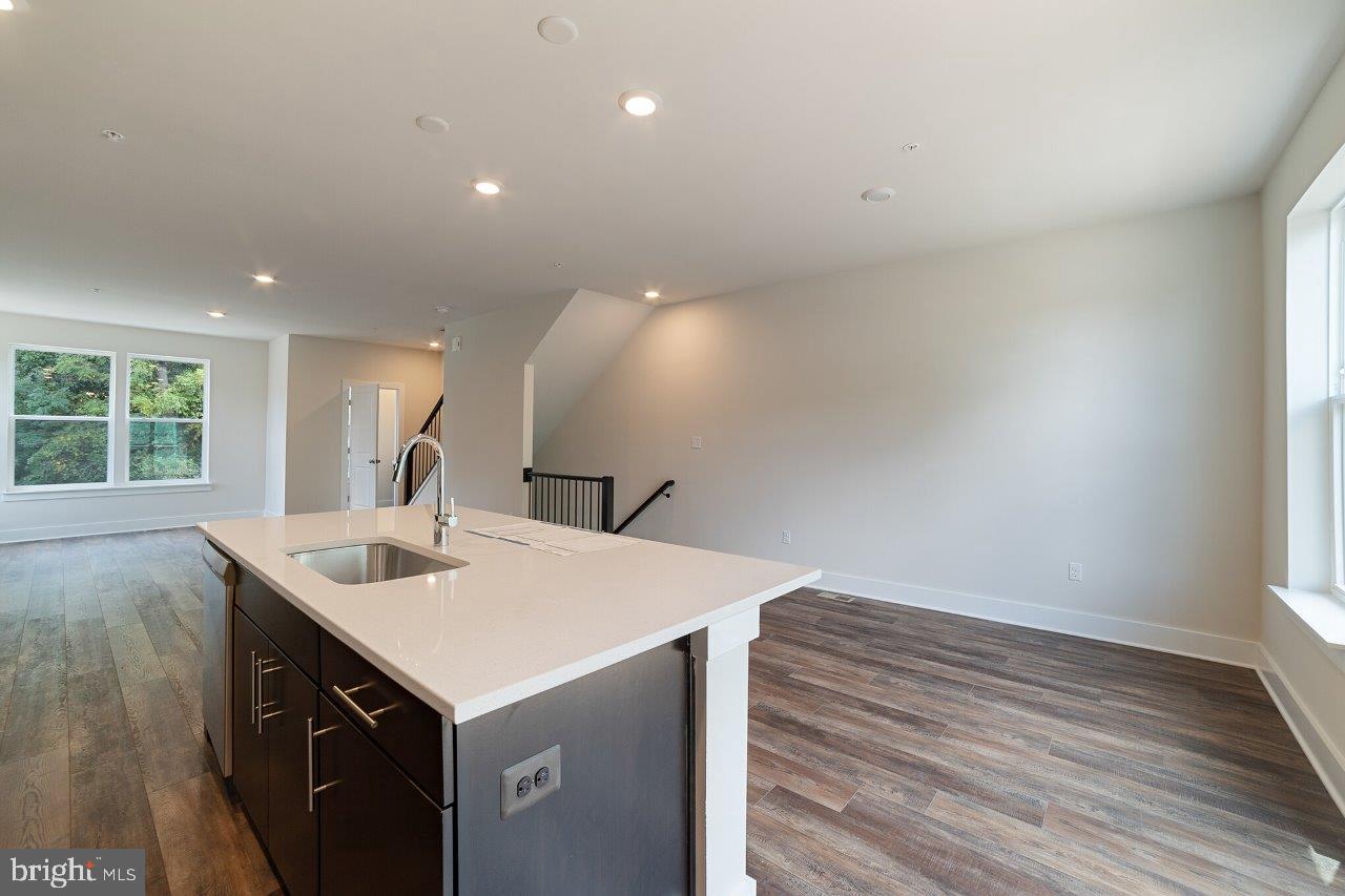 WOODMORE OVERLOOK - Residential