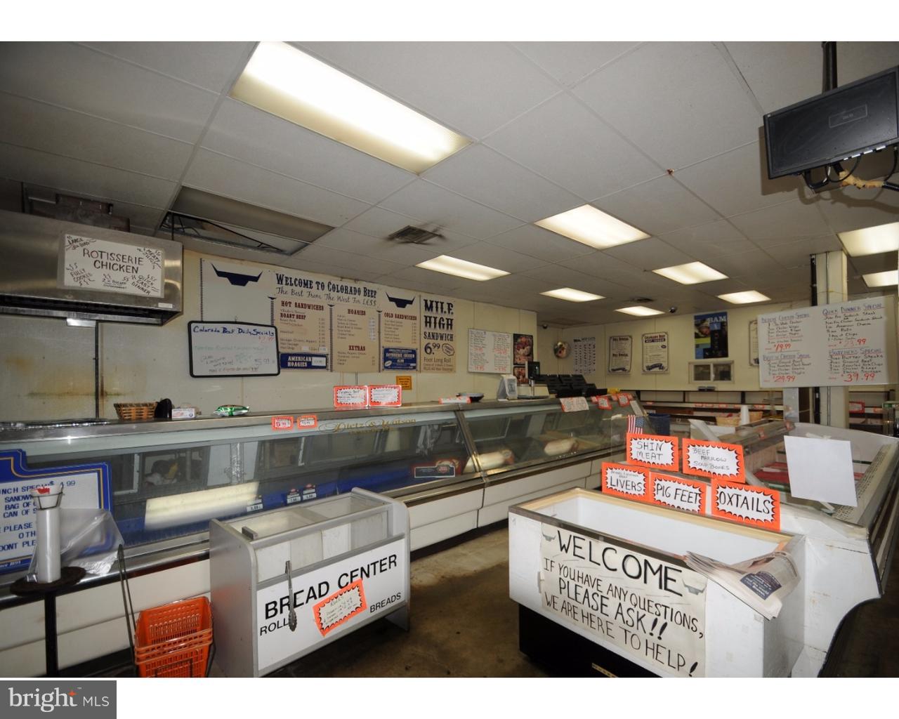 PORT RICHMOND - Commercial Sale