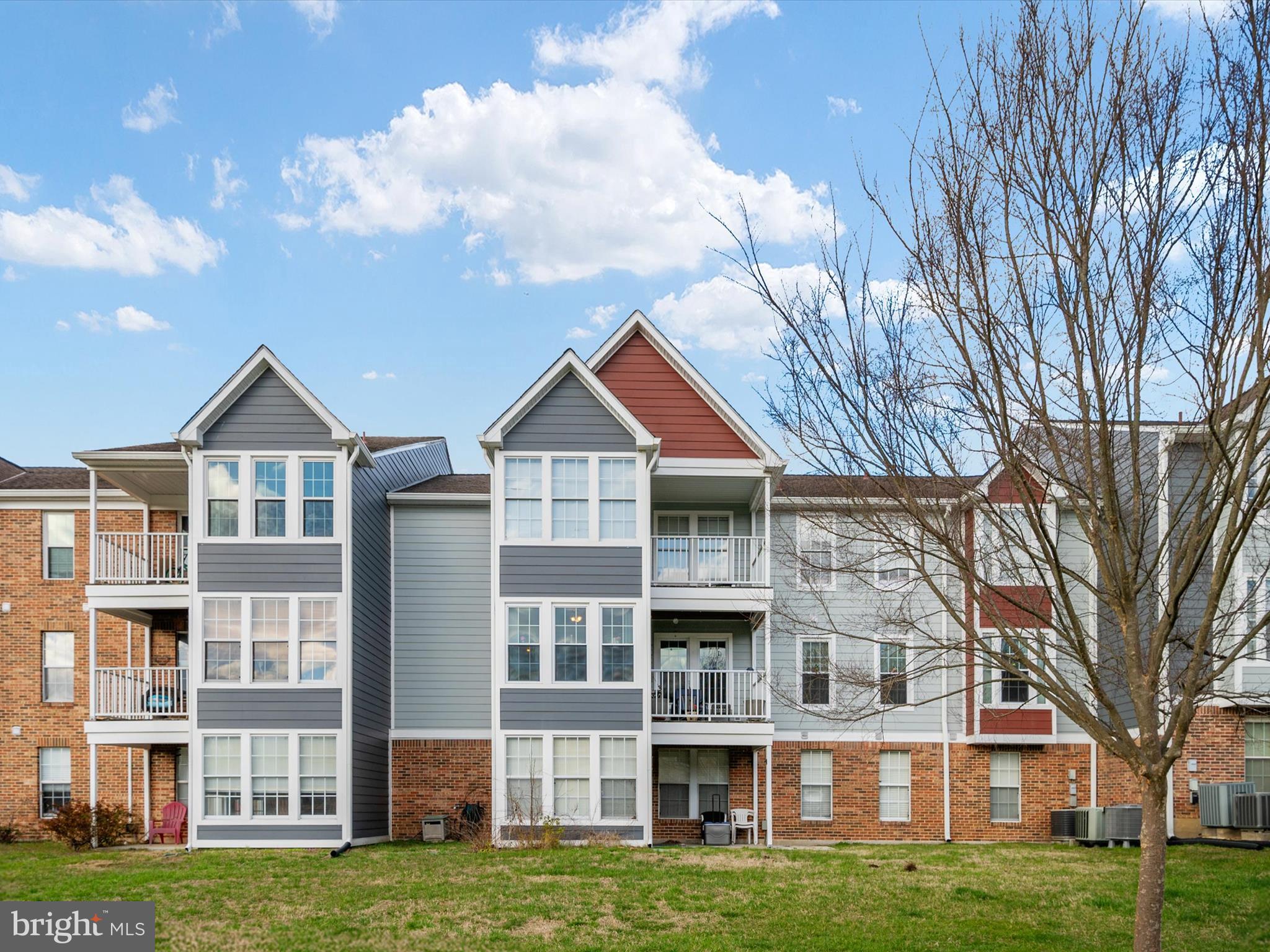 DEERFIELD - Residential