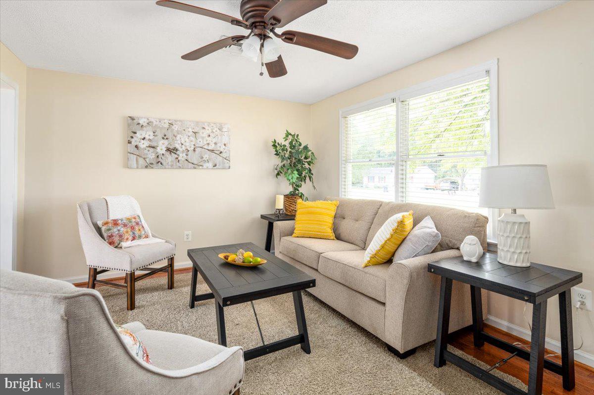 NORTHRIDGE - Residential