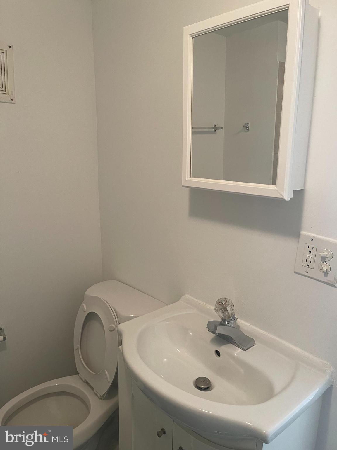 BELLA VISTA - Residential Lease