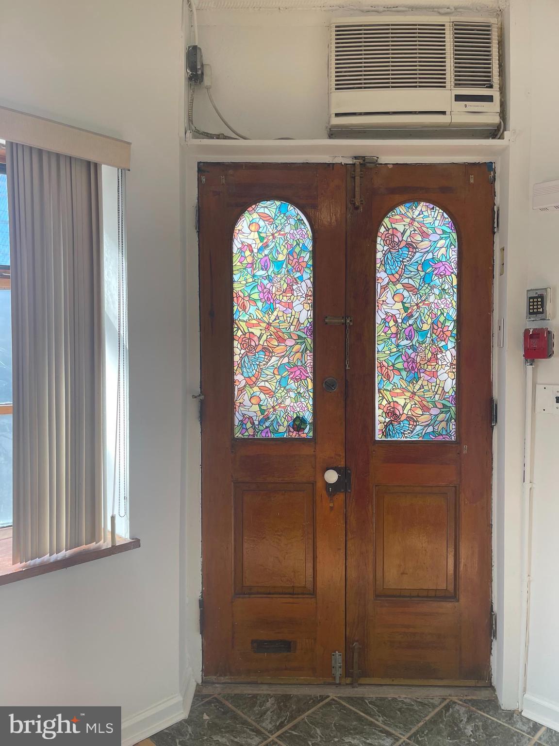 BELLA VISTA - Residential Lease