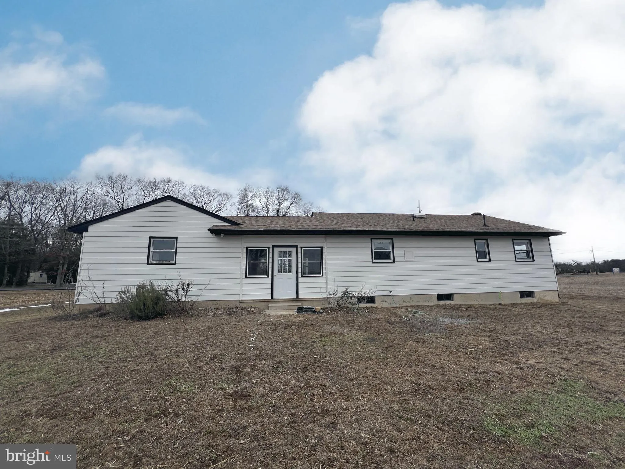 Monroeville, New Jersey 08343, United States, 3 Bedrooms Bedrooms, ,1 BathroomBathrooms,Residential,Pending,21547