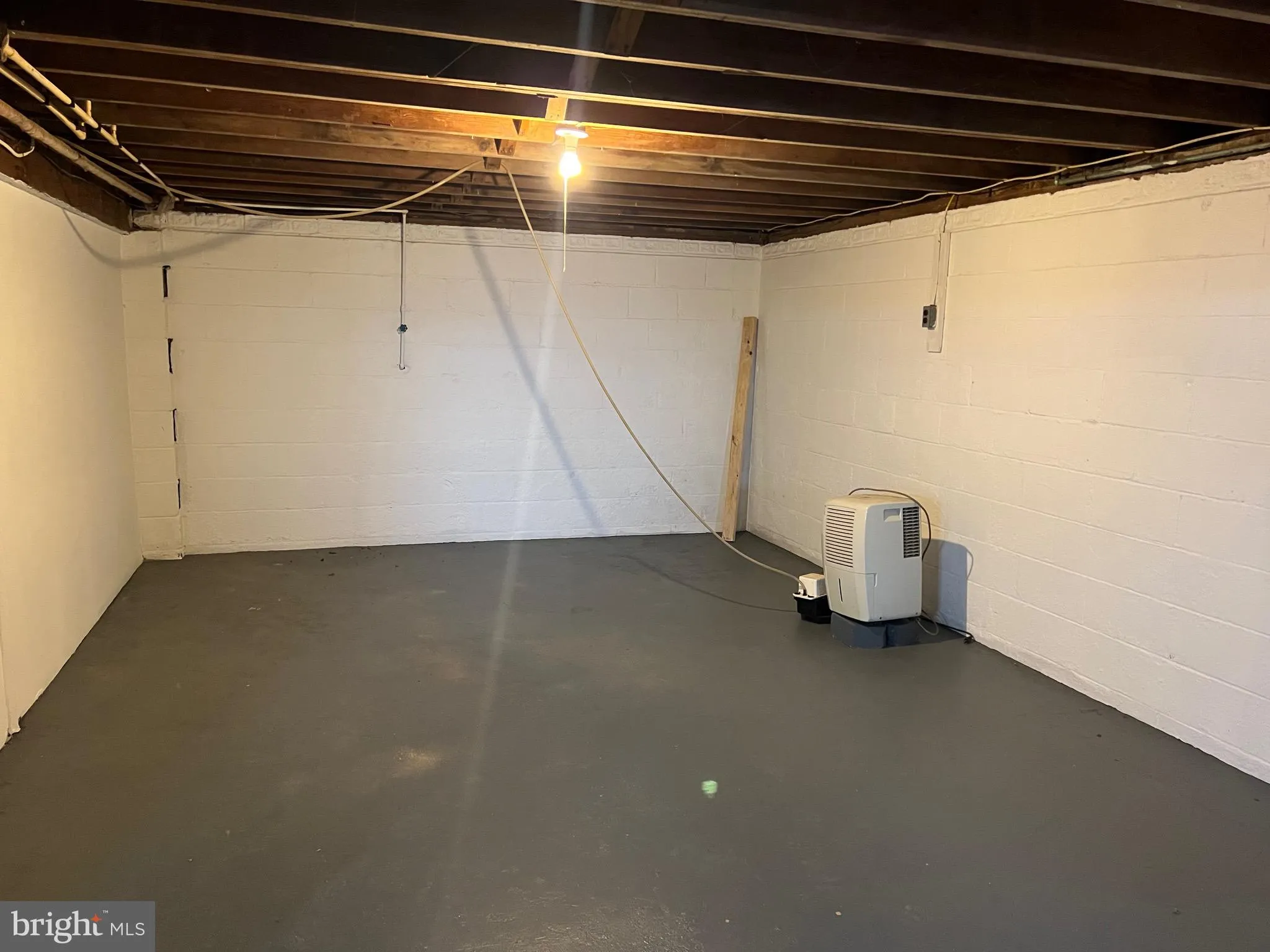 Monroeville, New Jersey 08343, United States, 3 Bedrooms Bedrooms, ,1 BathroomBathrooms,Residential,Pending,21547