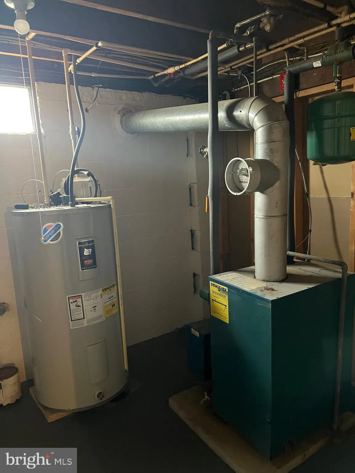 Monroeville, New Jersey 08343, United States, 3 Bedrooms Bedrooms, ,1 BathroomBathrooms,Residential,Pending,21547