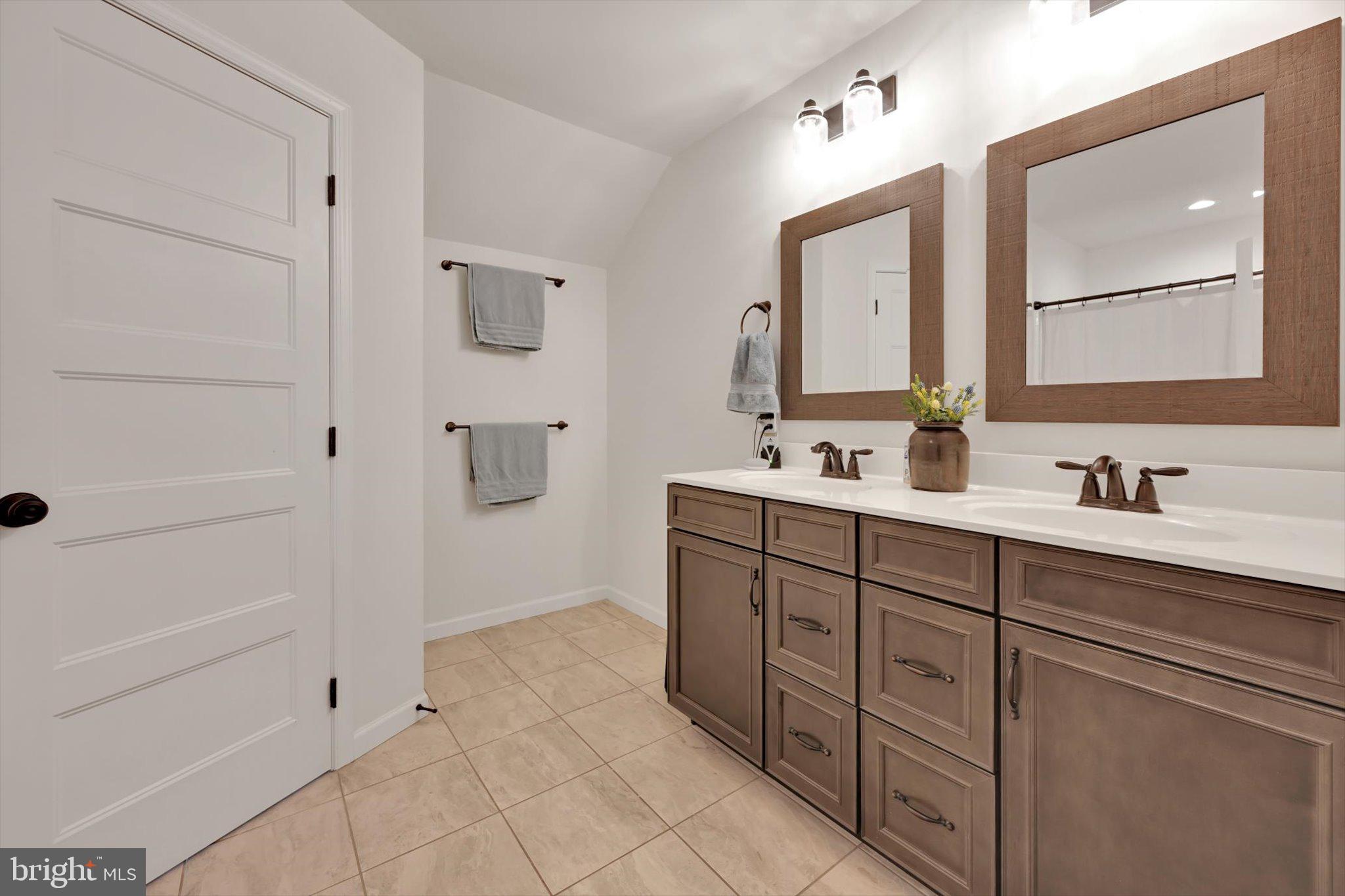 FISHING CREEK ESTATES - Residential