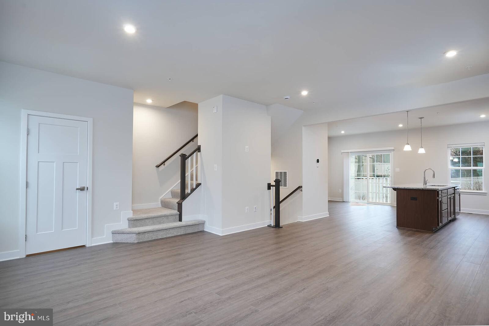 WEST PARK VILLAGE - Residential