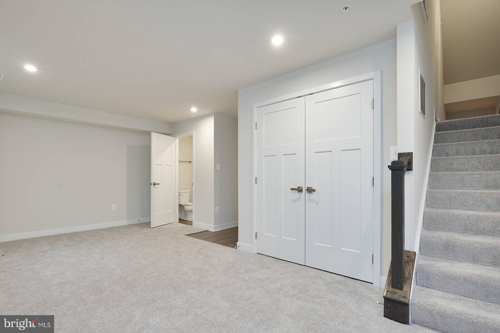 WEST PARK VILLAGE - Residential