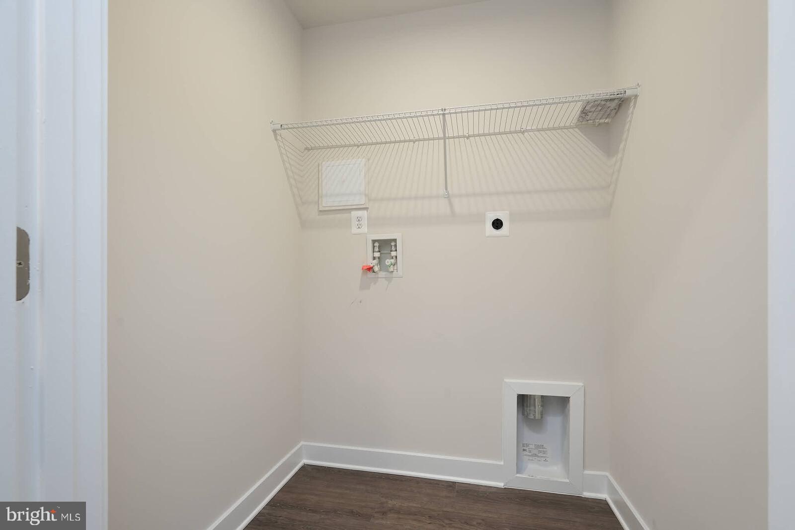 WEST PARK VILLAGE - Residential