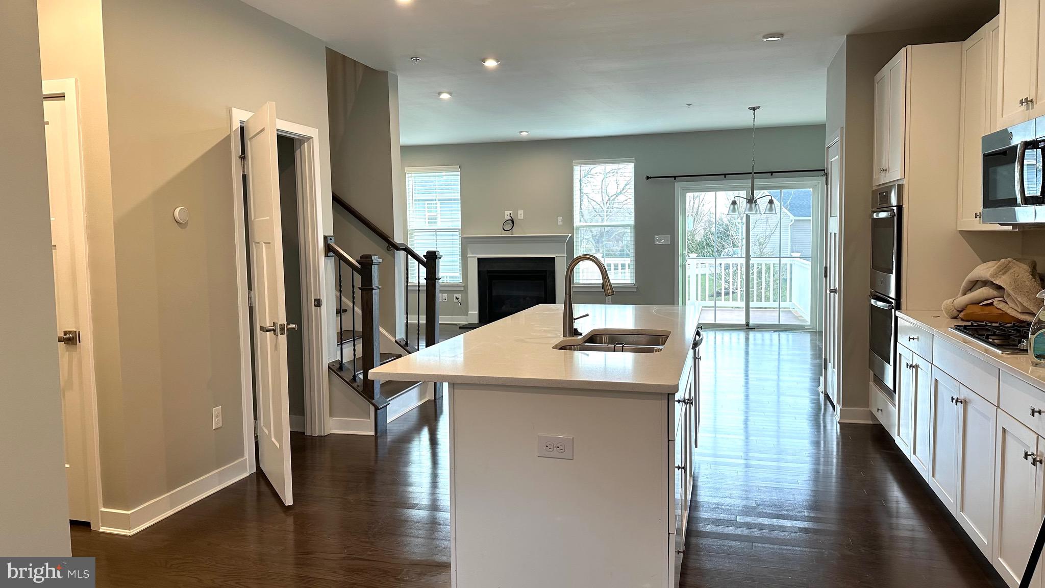 SINCLAIR SPRINGS - Residential Lease