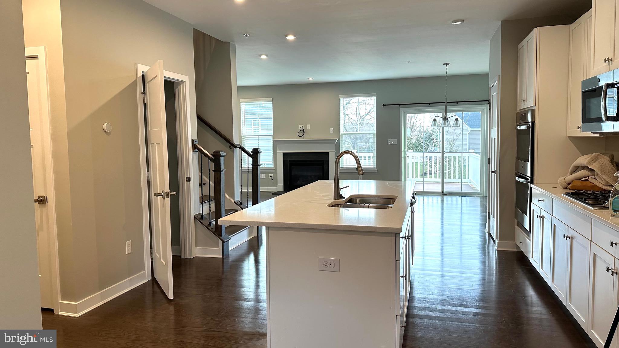 SINCLAIR SPRINGS - Residential Lease