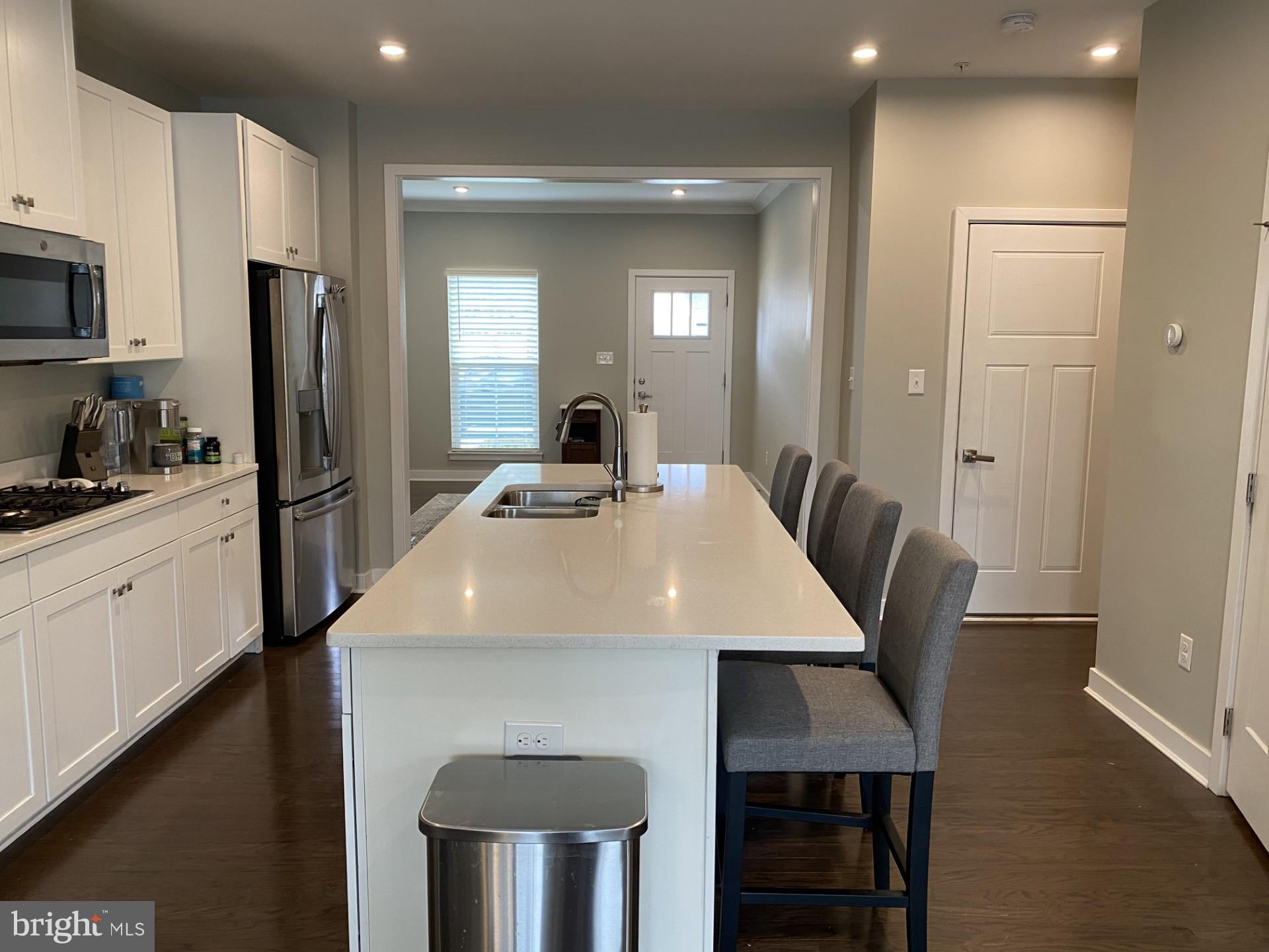 SINCLAIR SPRINGS - Residential Lease