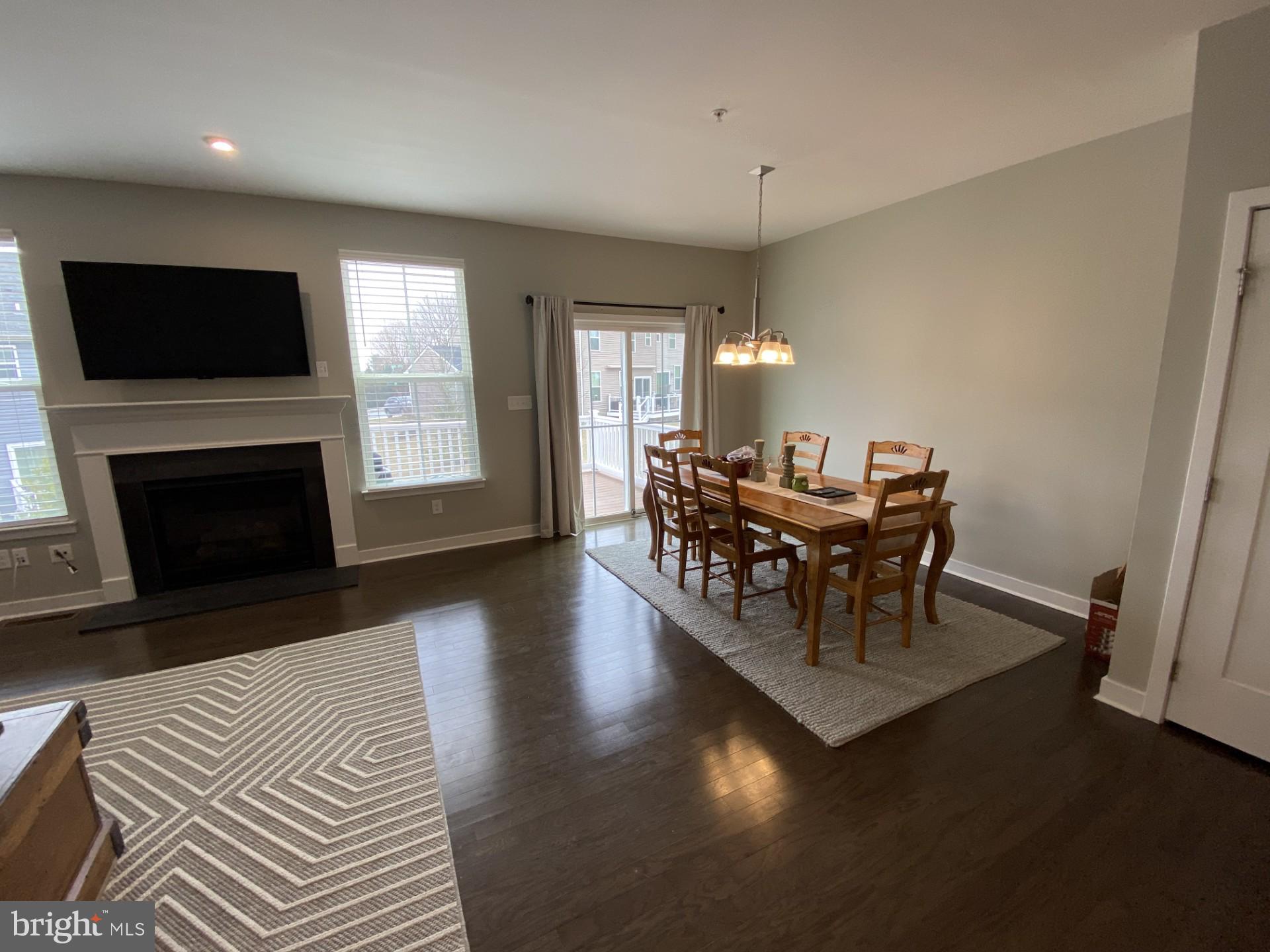 SINCLAIR SPRINGS - Residential Lease