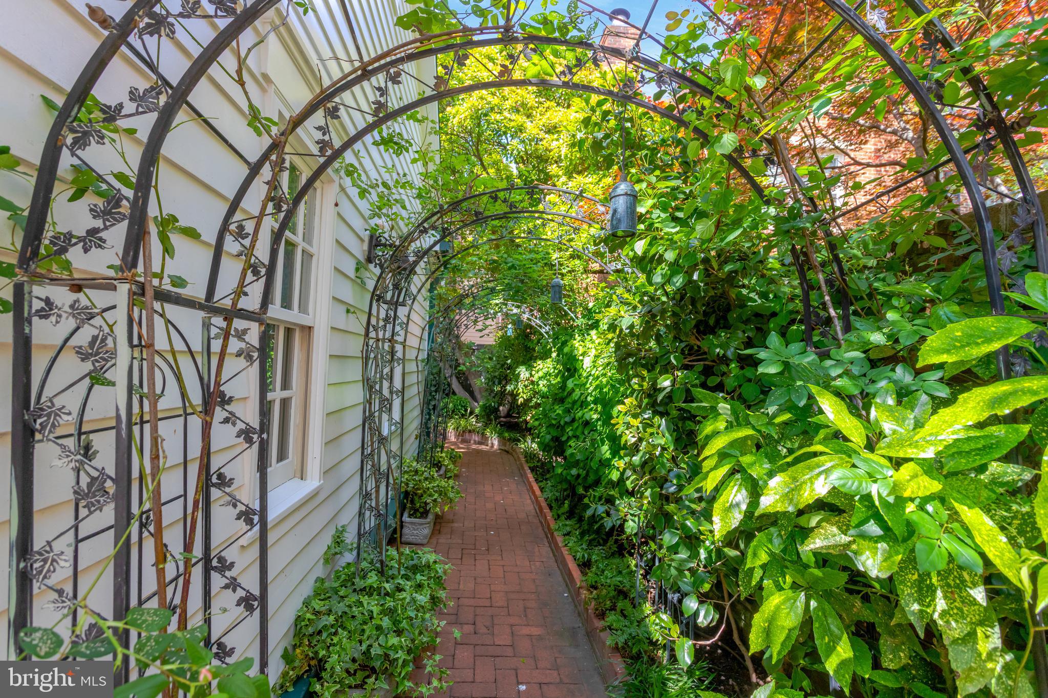 OLD TOWN SE QUADRANT - Residential