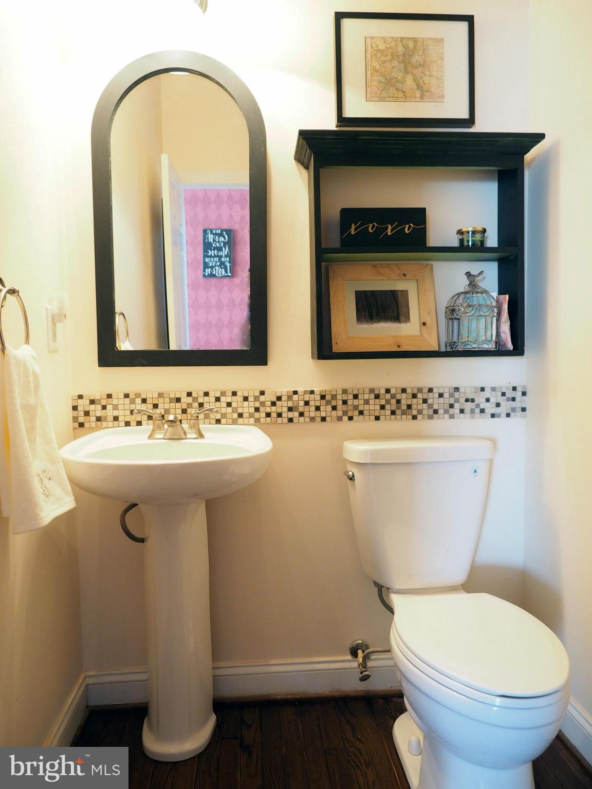 MEADOW BROOK - Residential