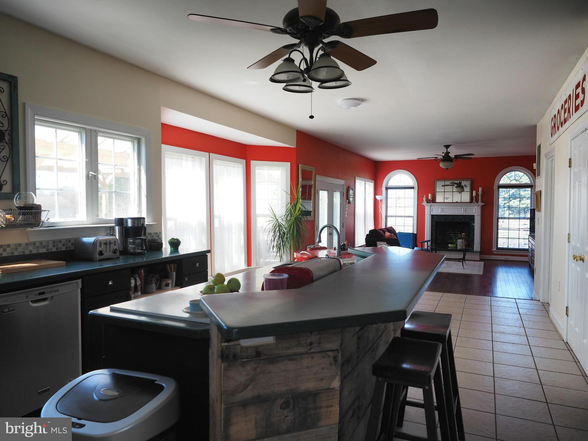 MEADOW BROOK - Residential