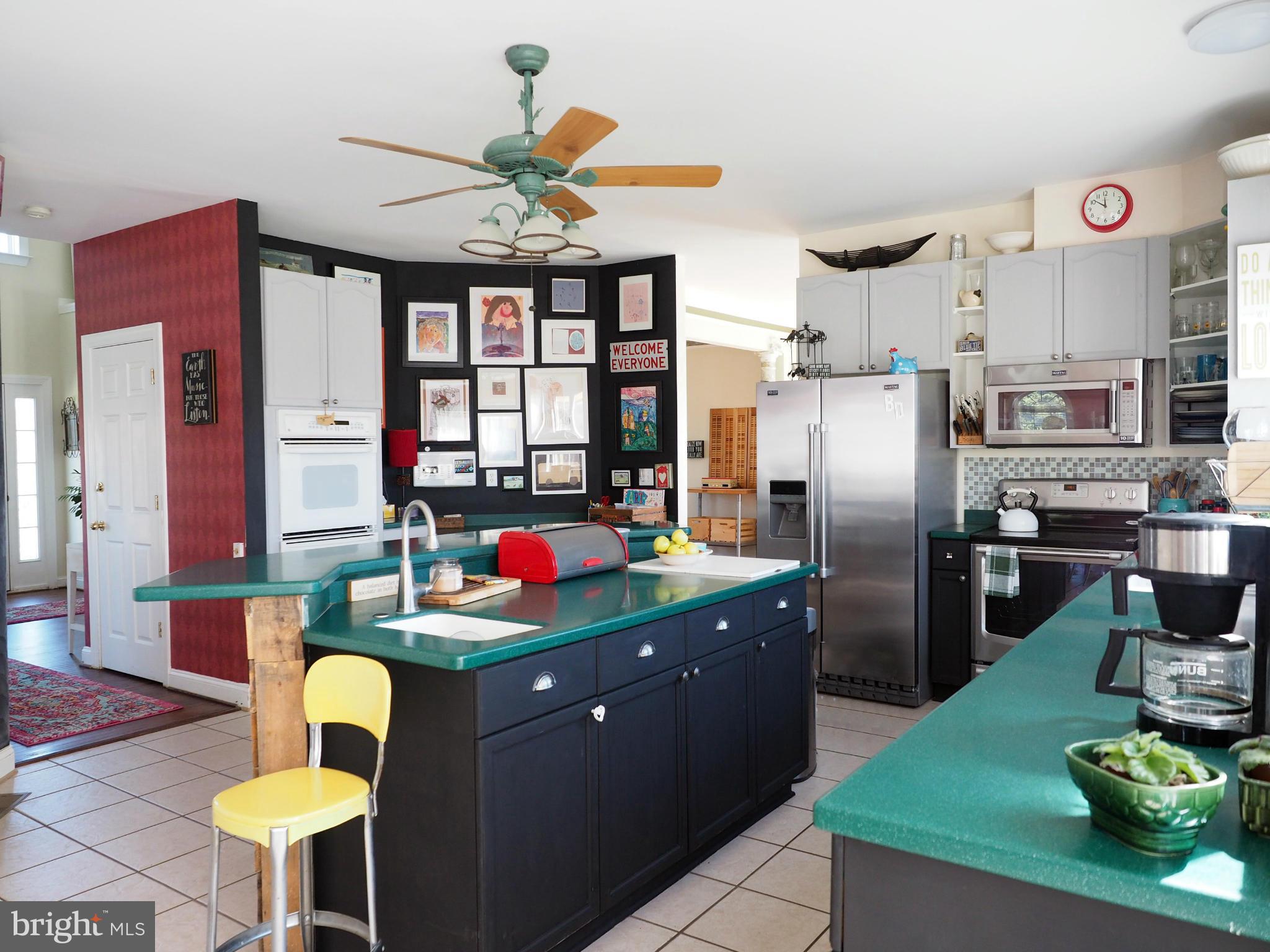 MEADOW BROOK - Residential