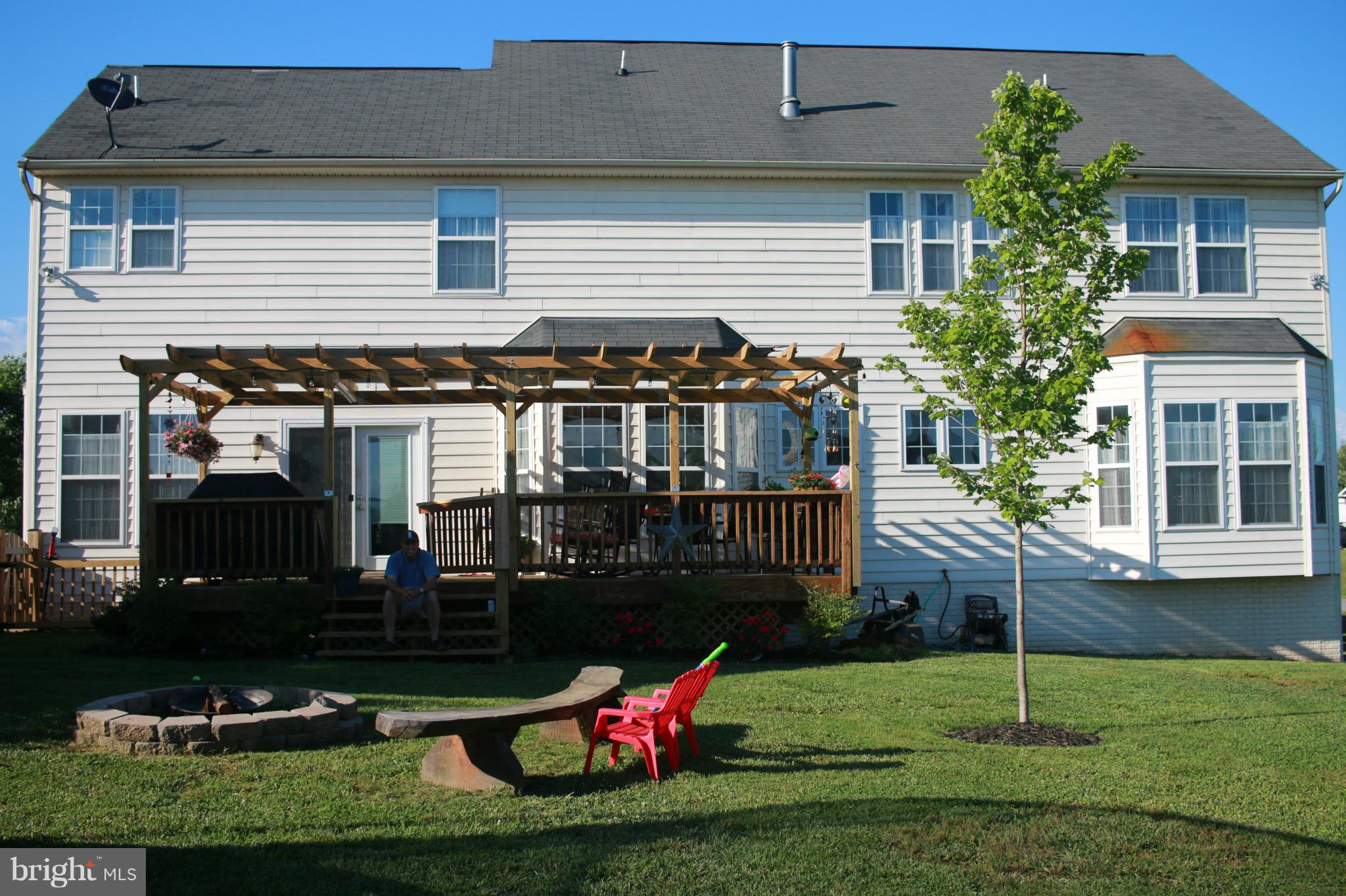 MEADOW BROOK - Residential