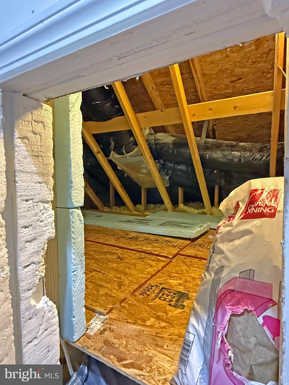 SHOREVIEW WOODS - Residential