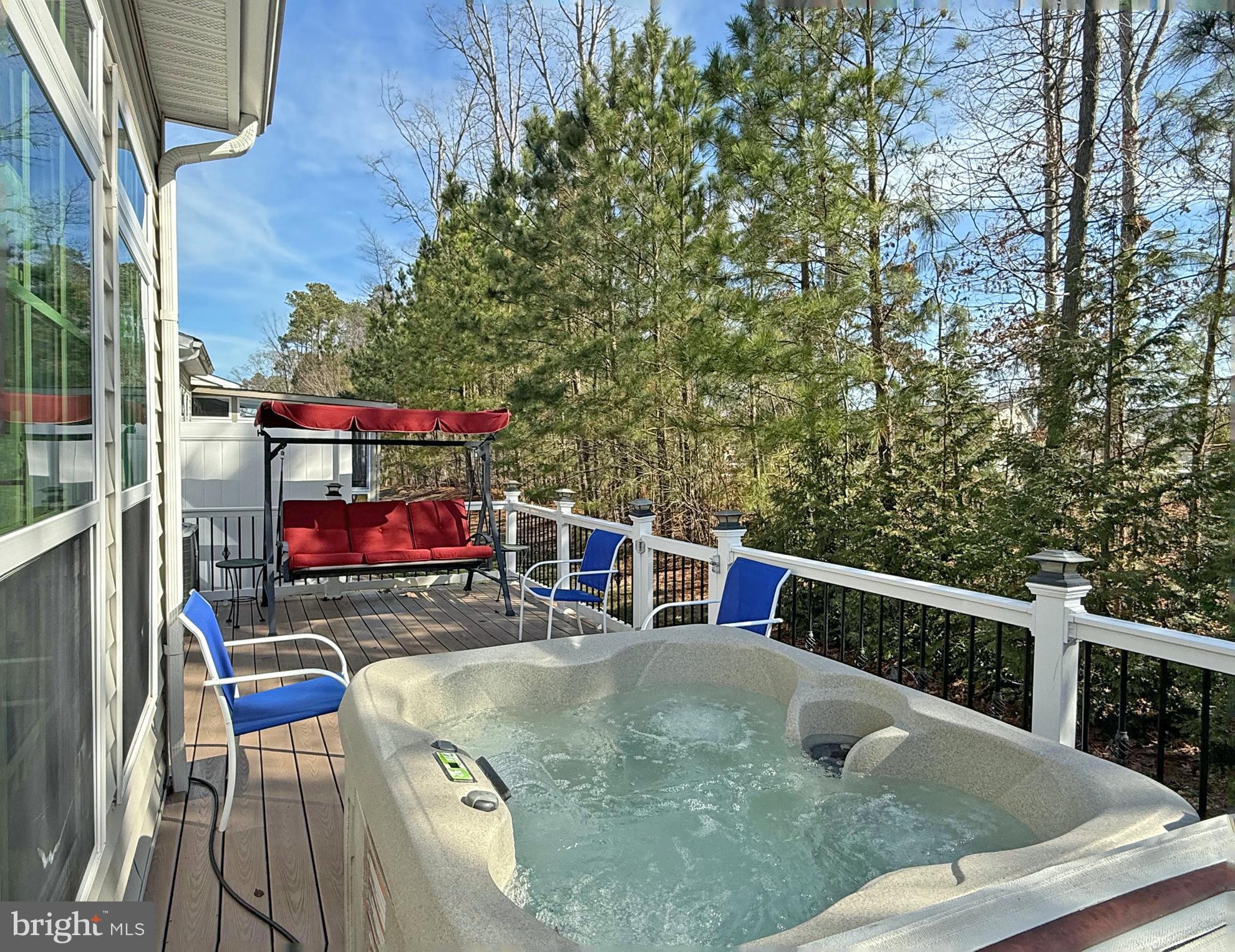 SHOREVIEW WOODS - Residential