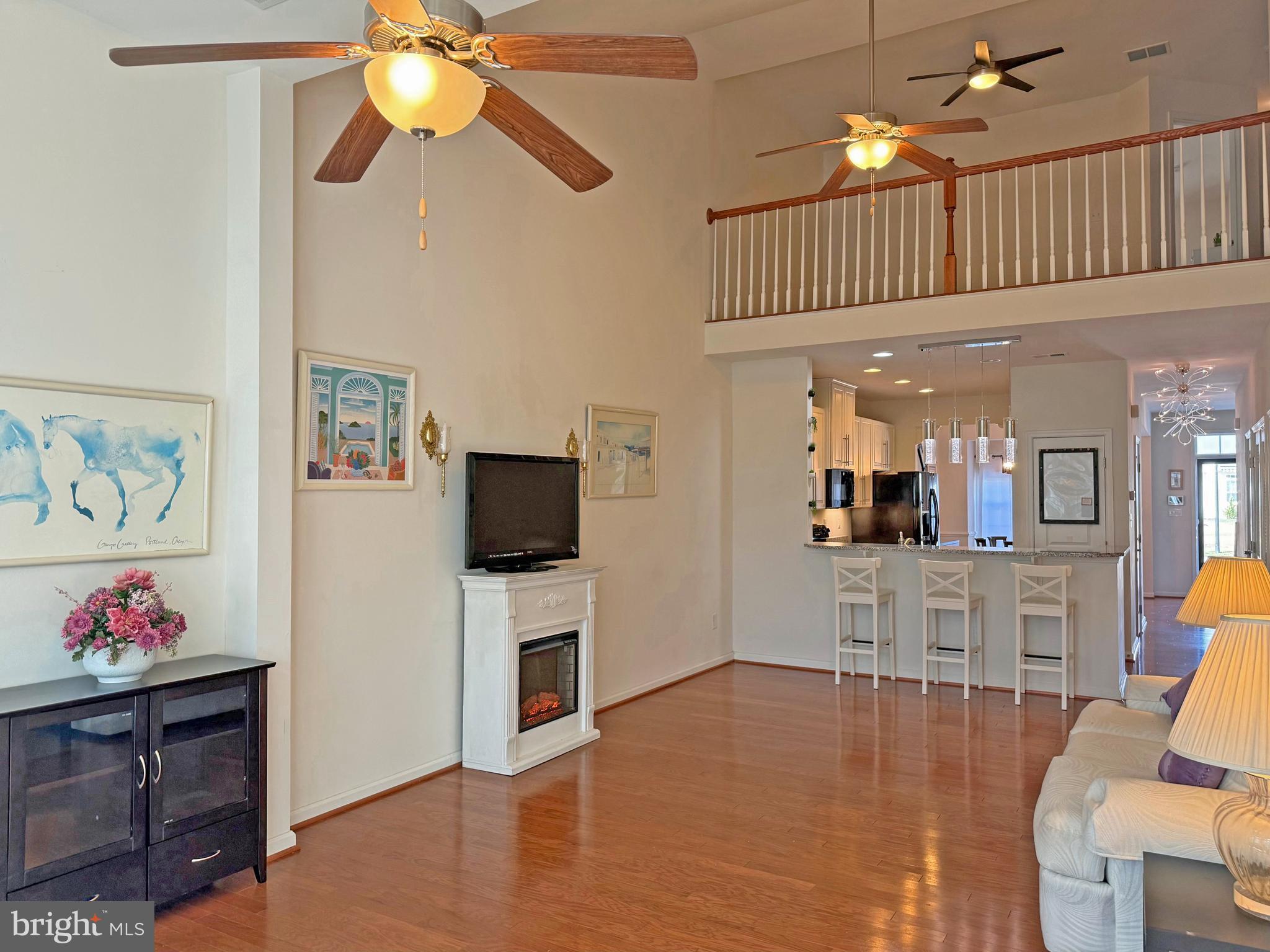 SHOREVIEW WOODS - Residential