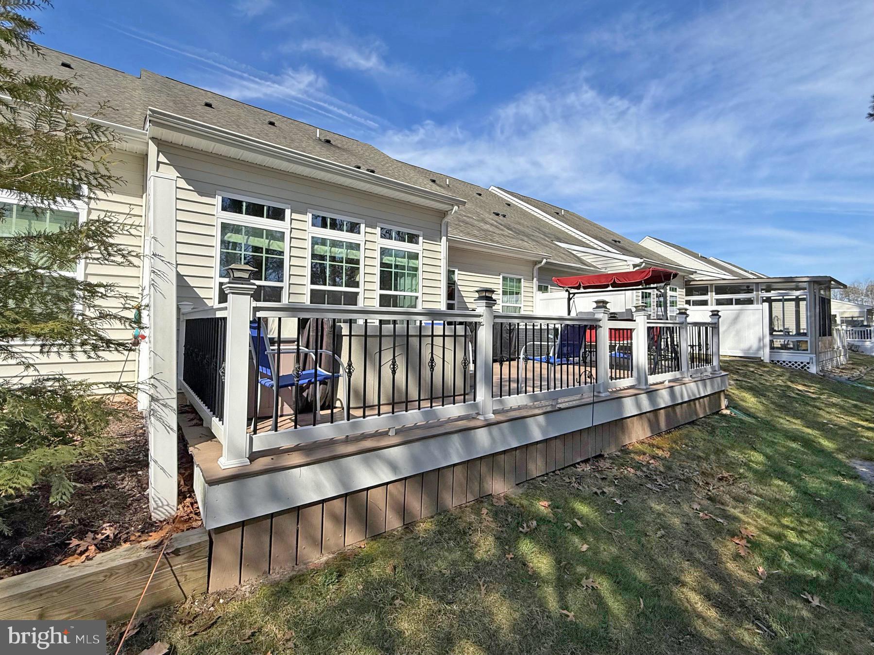 SHOREVIEW WOODS - Residential