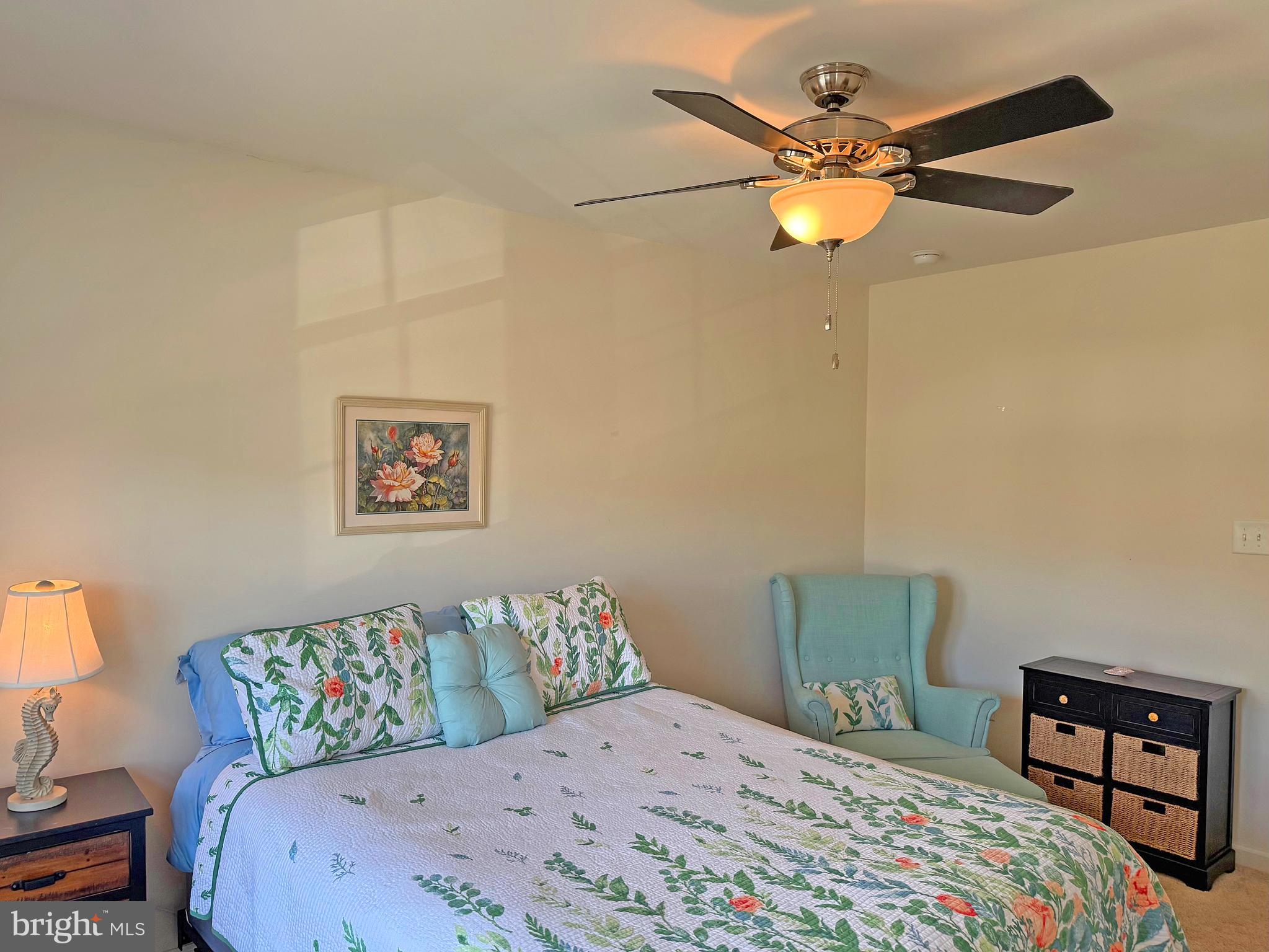 SHOREVIEW WOODS - Residential