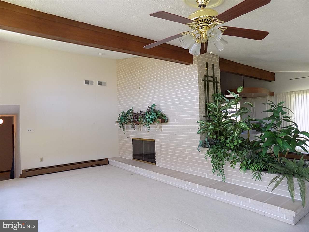 DONWOOD ESTATES - Residential