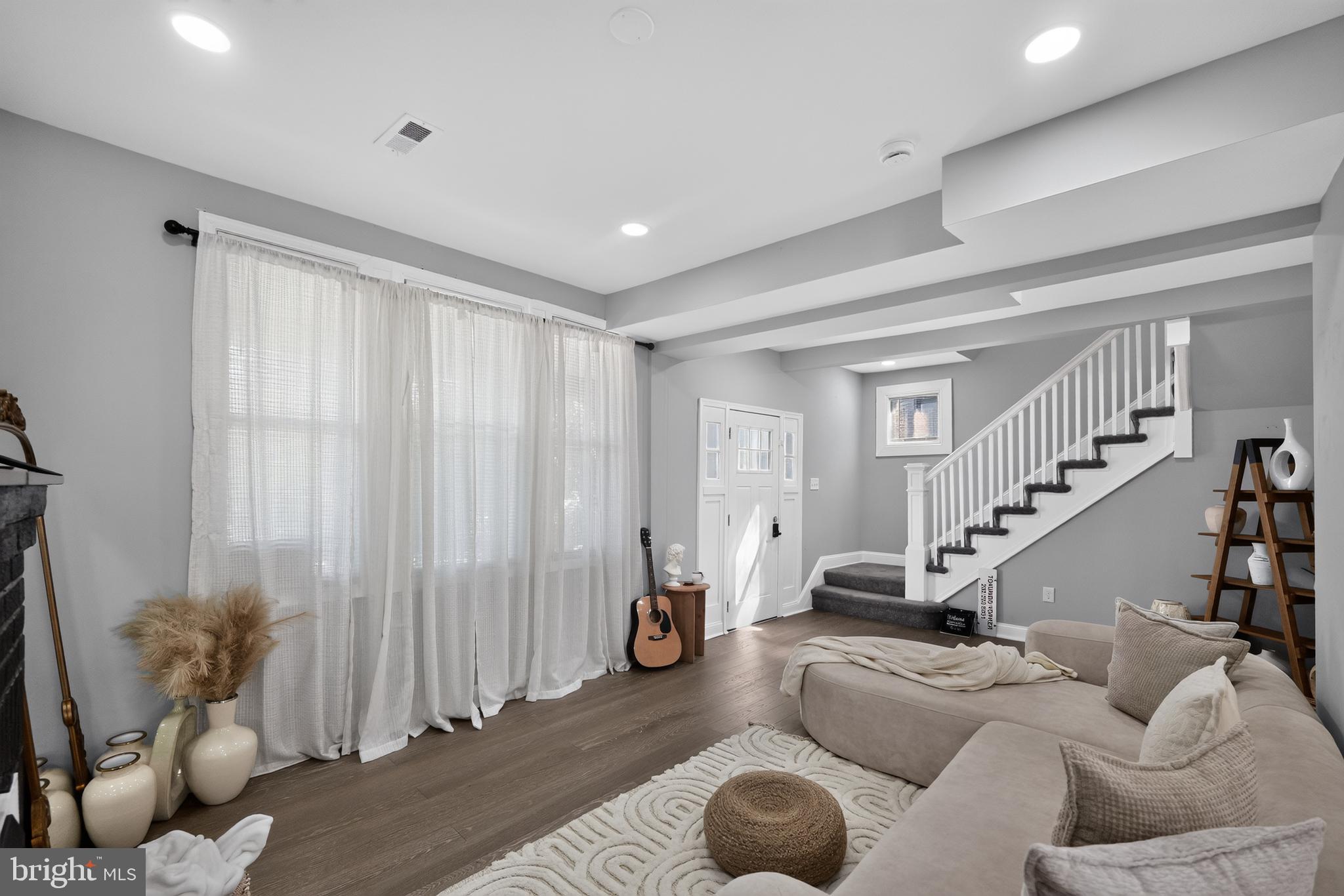 2923 SILVER HILL