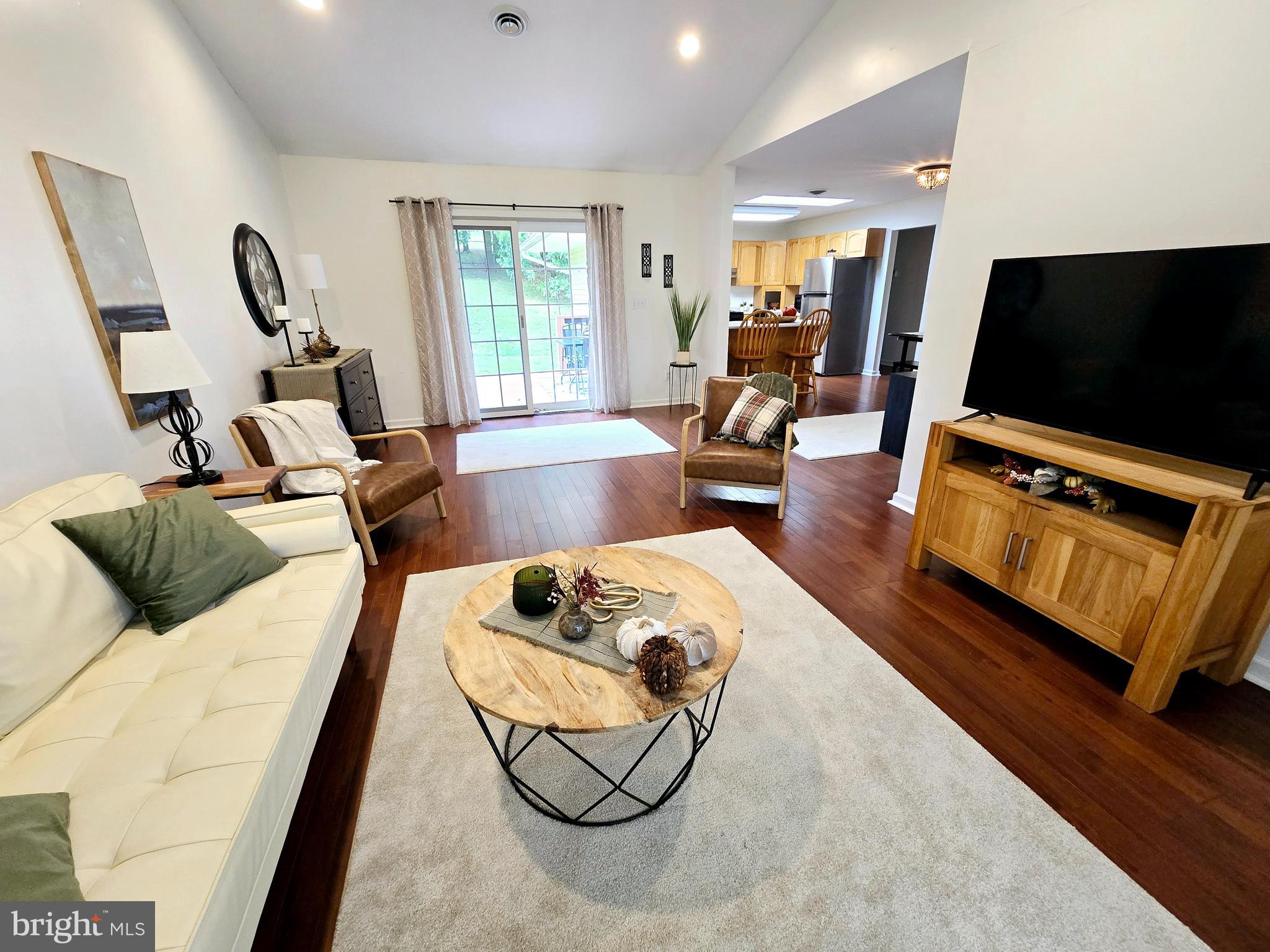 RAWLINGS HEIGHTS - Residential